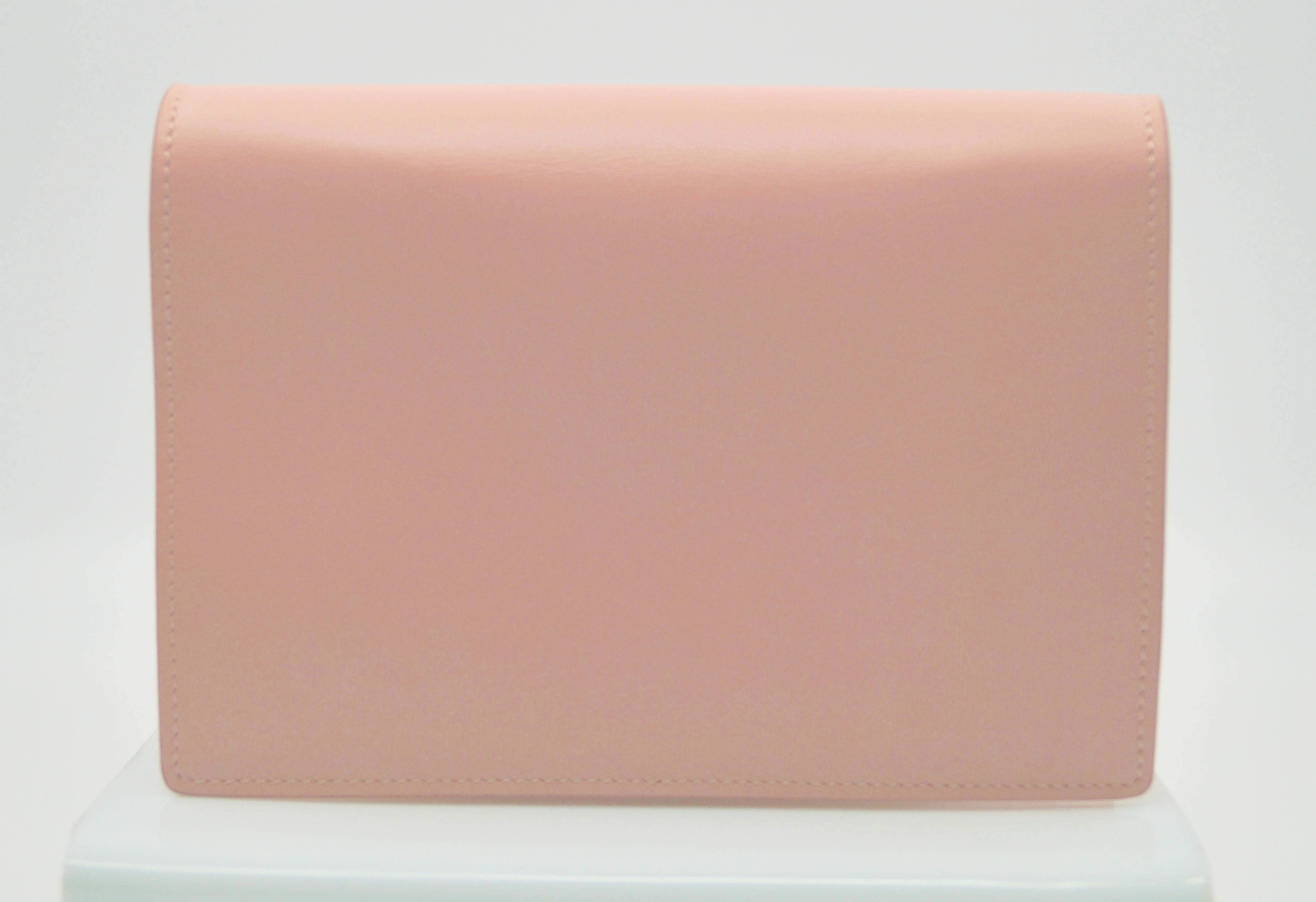 Petit sac en cuir rose Roger Vivier 2