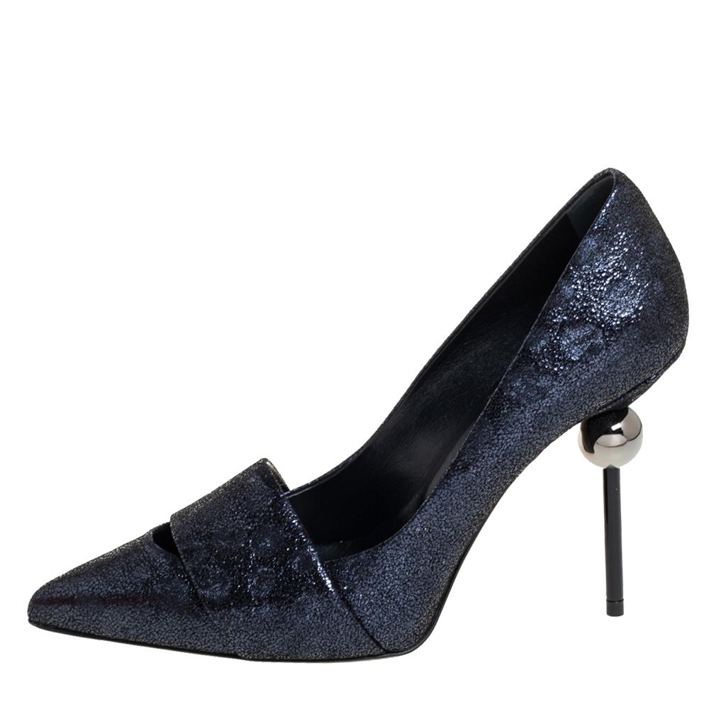 Women's Roger Vivier Metallic Blue Crackle Leather Pointed Toe Pumps Size 35