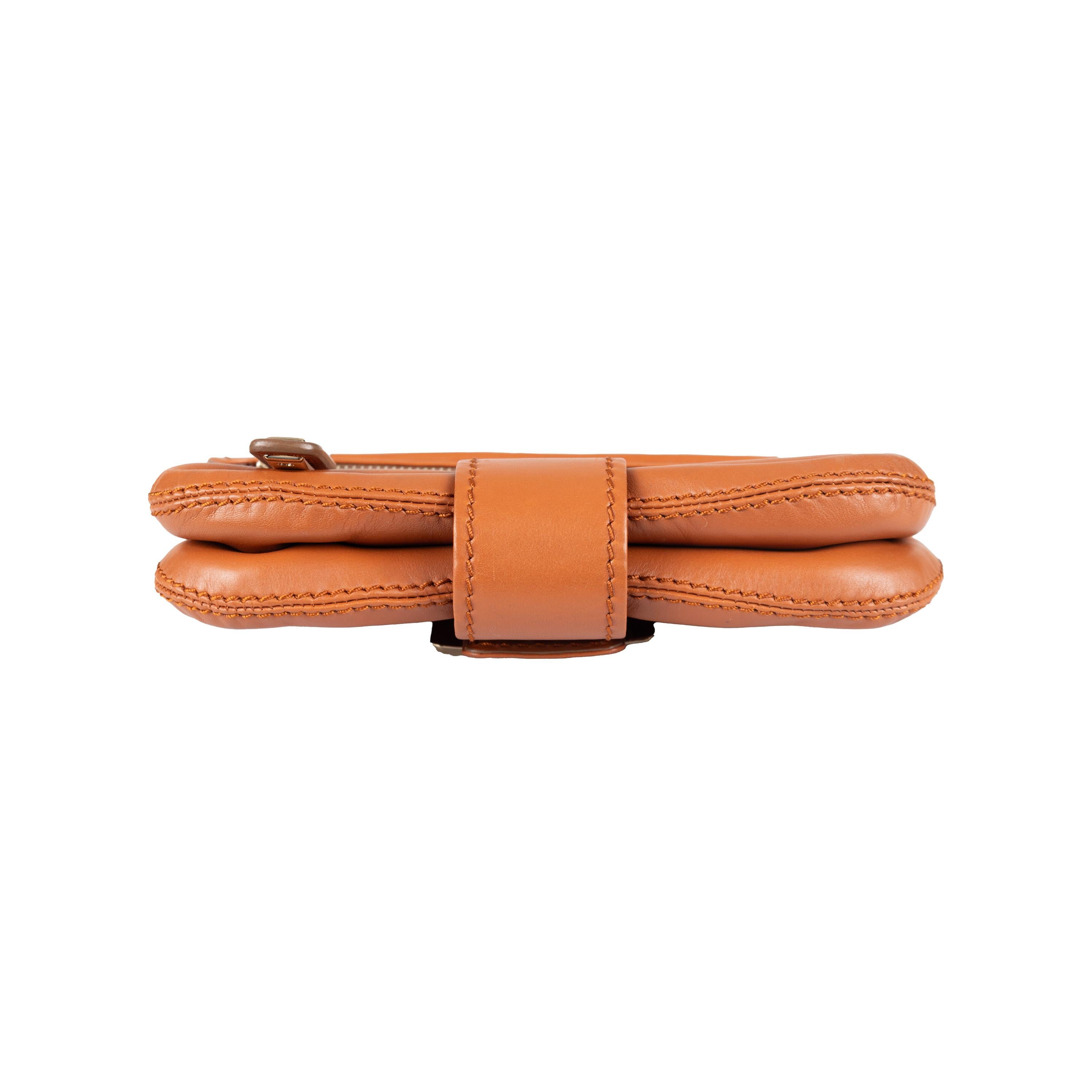 Roger Vivier Metro Shoulder Bag For Sale 1