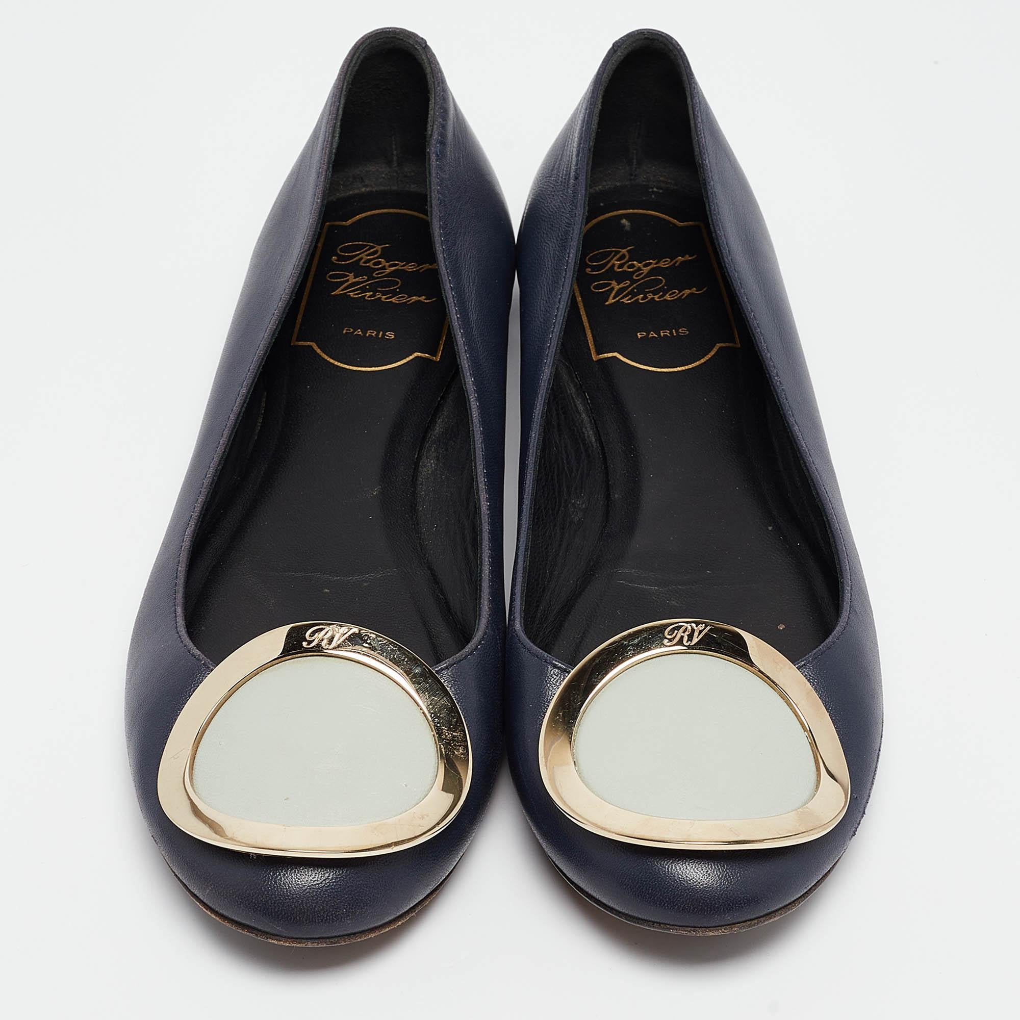 Black Roger Vivier Navy Blue Leather Ballet Flats Size 35.5 For Sale
