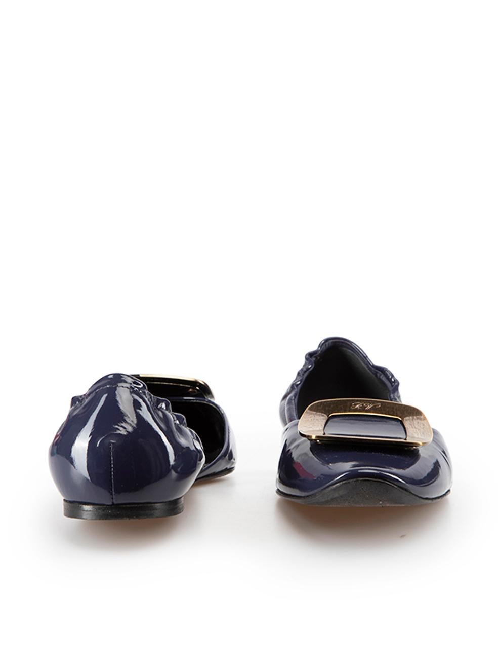 Roger Vivier Navy Patent Chips Ballet Flats Size IT 40.5 In Excellent Condition In London, GB