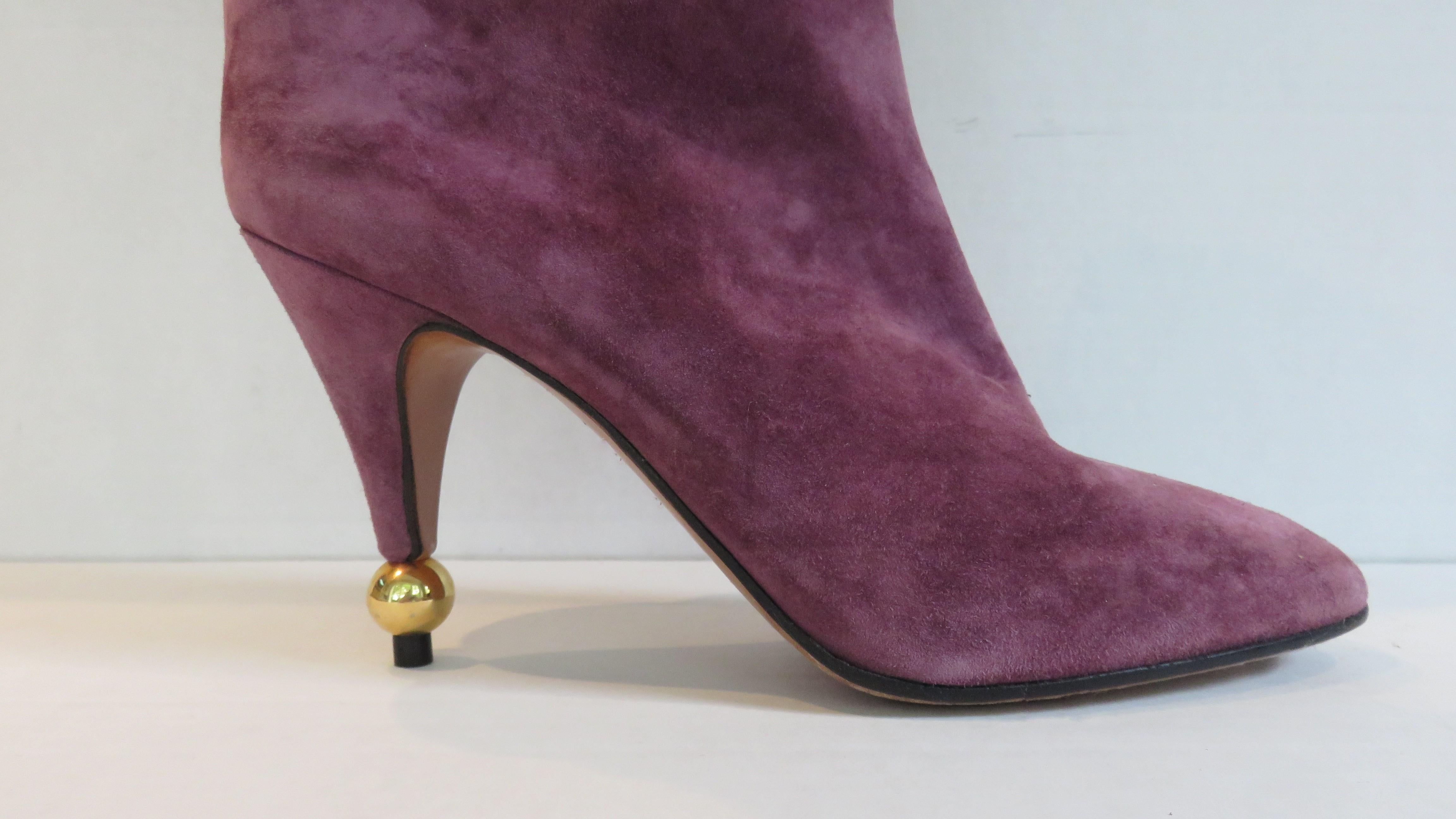 Women's Roger Vivier New Vintage 1980s Suede Ball Heel Boots