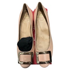 Roger Vivier Nude Pump New Size EU 40