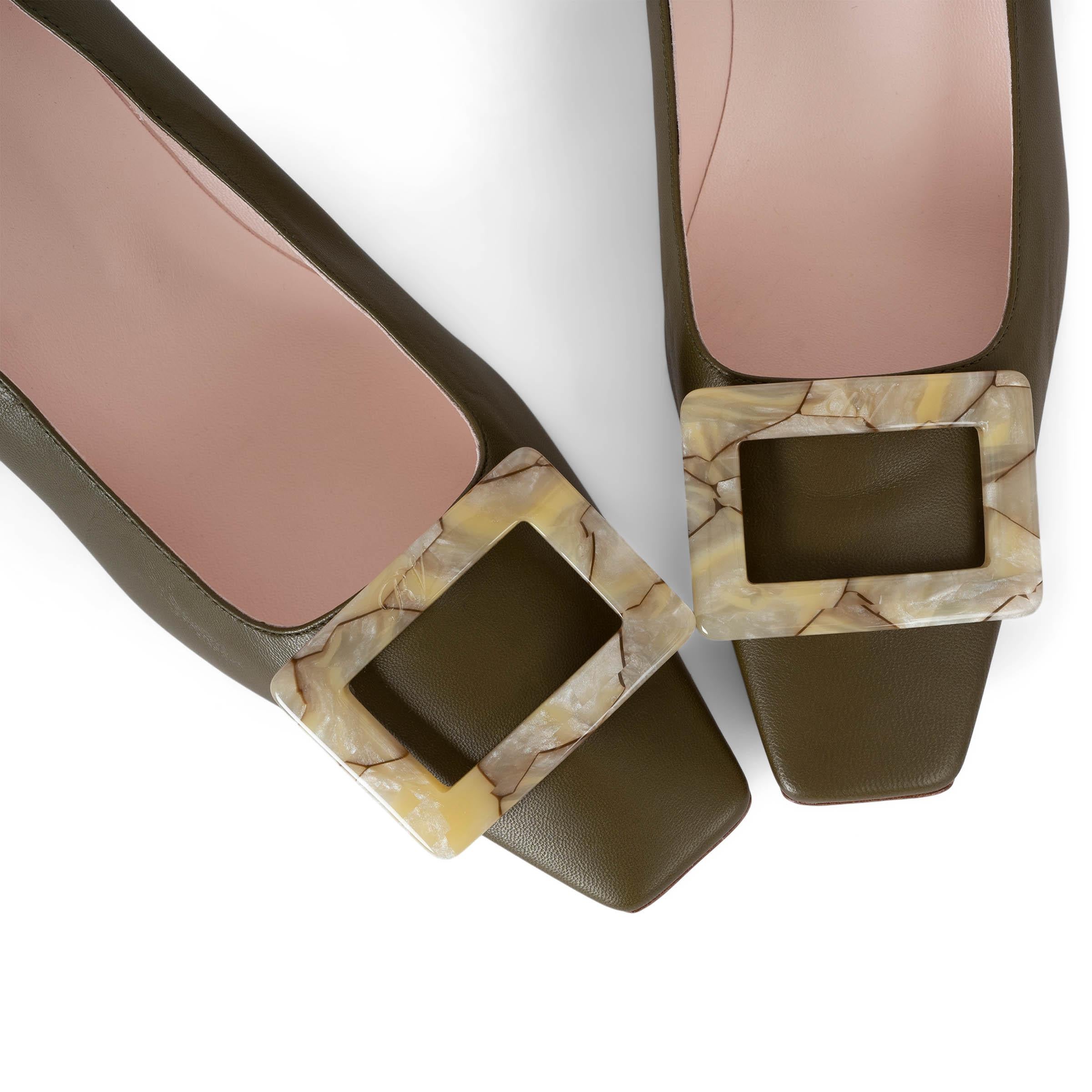 ROGER VIVIER cuero verde oliva BELLE VIVIER BUCKLE Bombas Zapatos 39.5 en venta 1