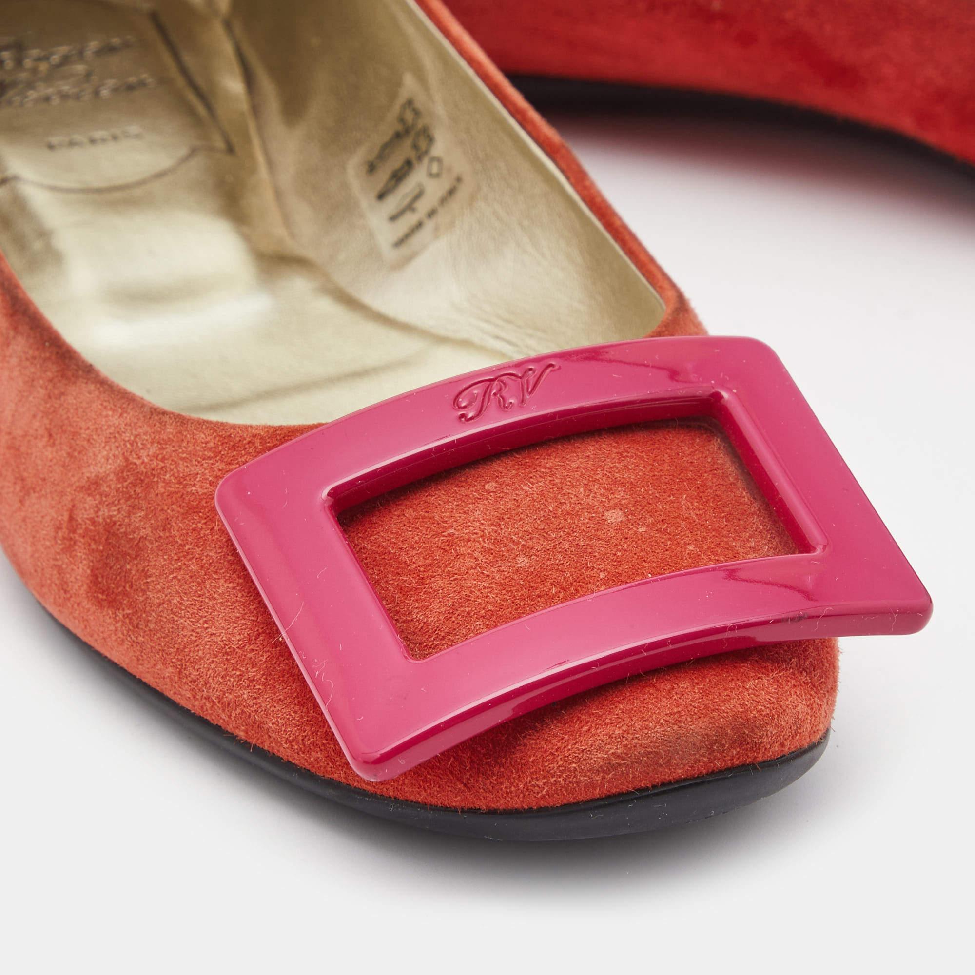 Roger Vivier Ballerines Vivier en daim orange taille 35 en vente 2