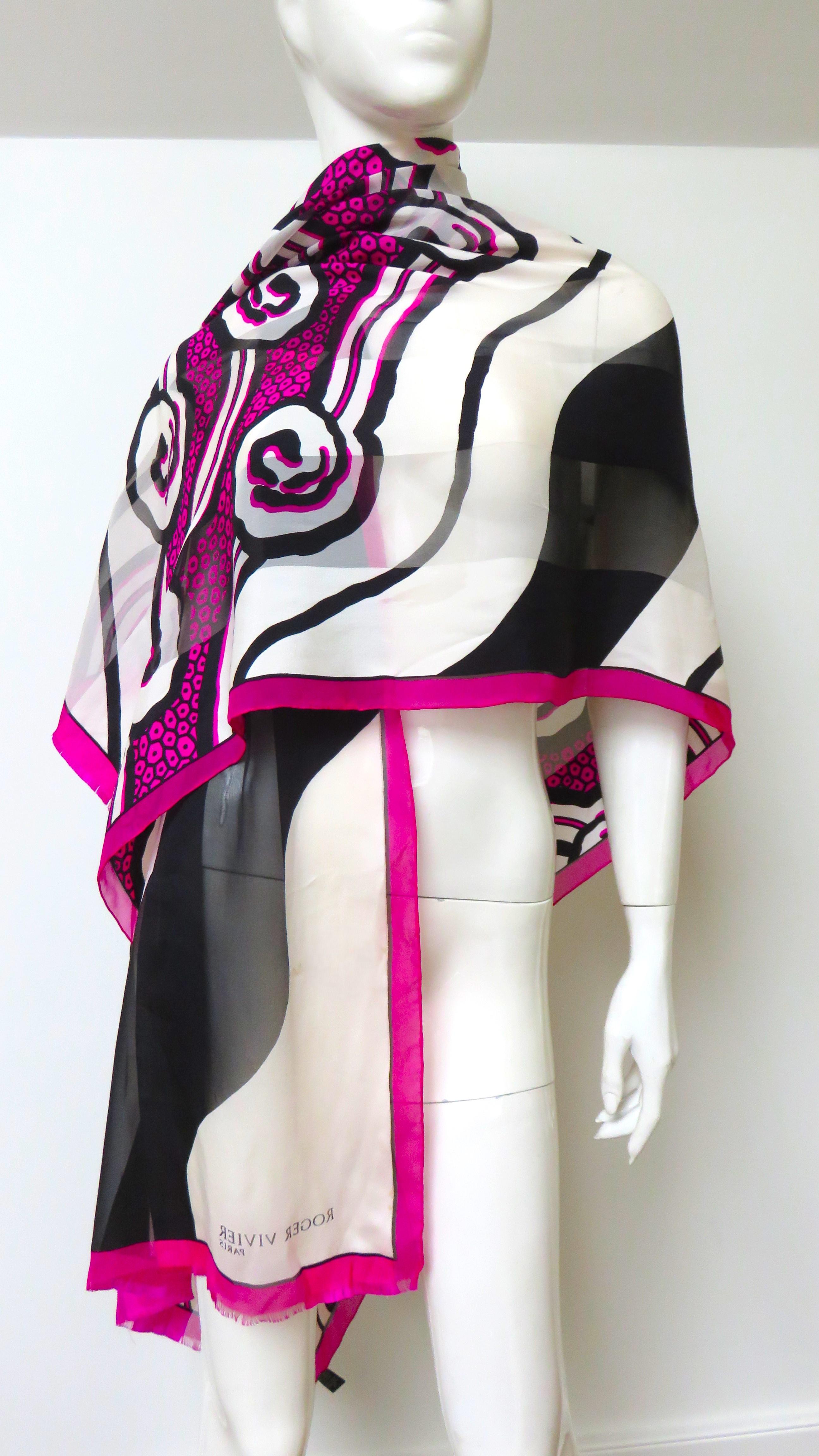 De las mujeres Roger Vivier París Nuevo con Caja Pañuelo de Seda Años 90 en venta