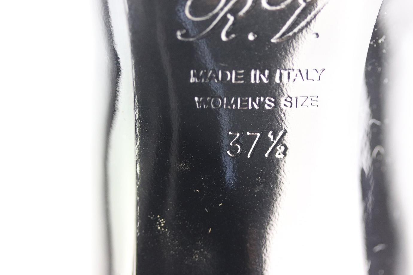 Women's Roger Vivier Patent Leather Pumps EU 37.5 UK 4.5 US 7.5 