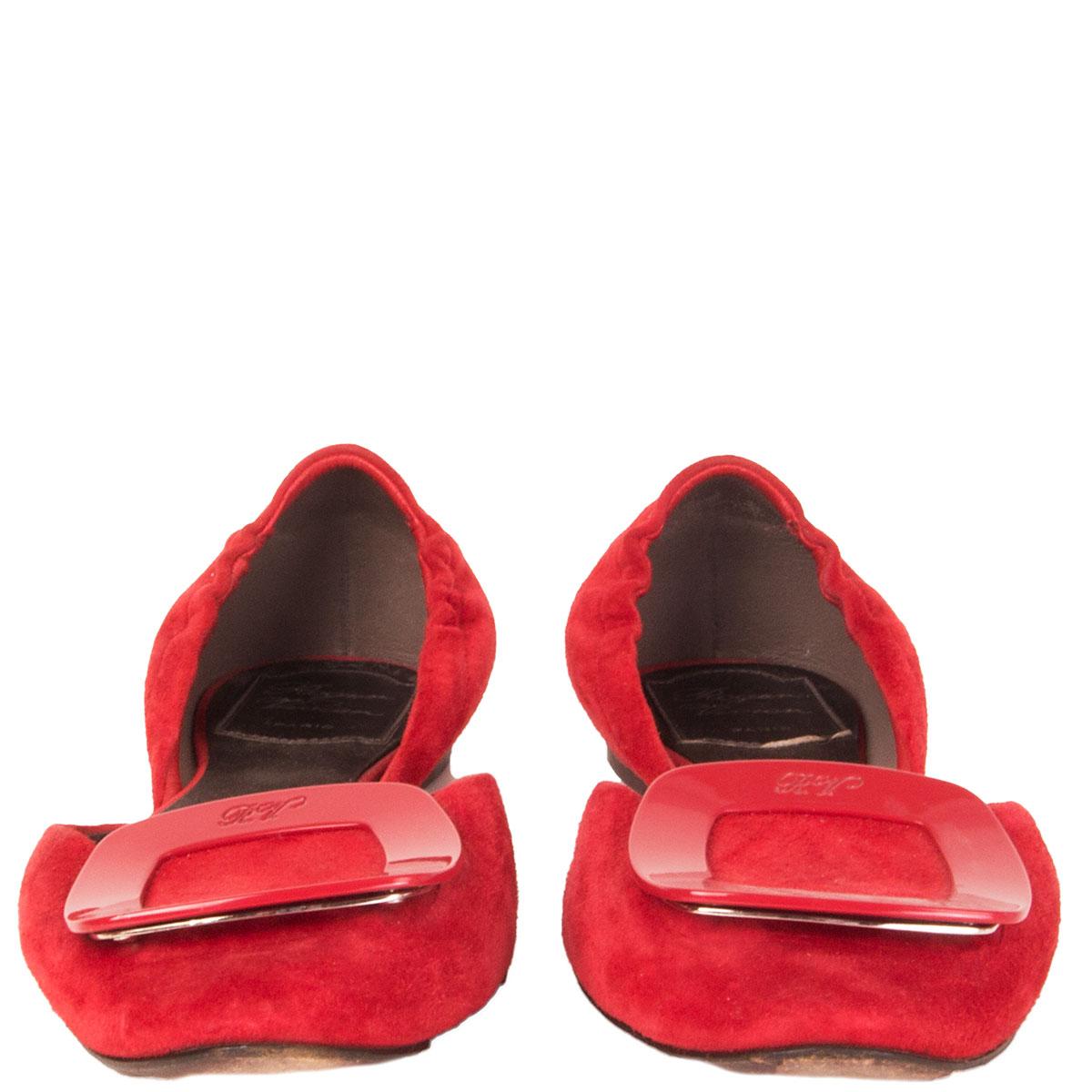 100% authentic Roger Vivier D'Orsay flats in red suede with dark brown satin lining and red metal buckle. Have been worn and are in excellent condition. 

Imprinted Size 36
Shoe Size 36
Inside Sole 23.5cm (9.2in)
Width 7.5cm (2.9in)

All our