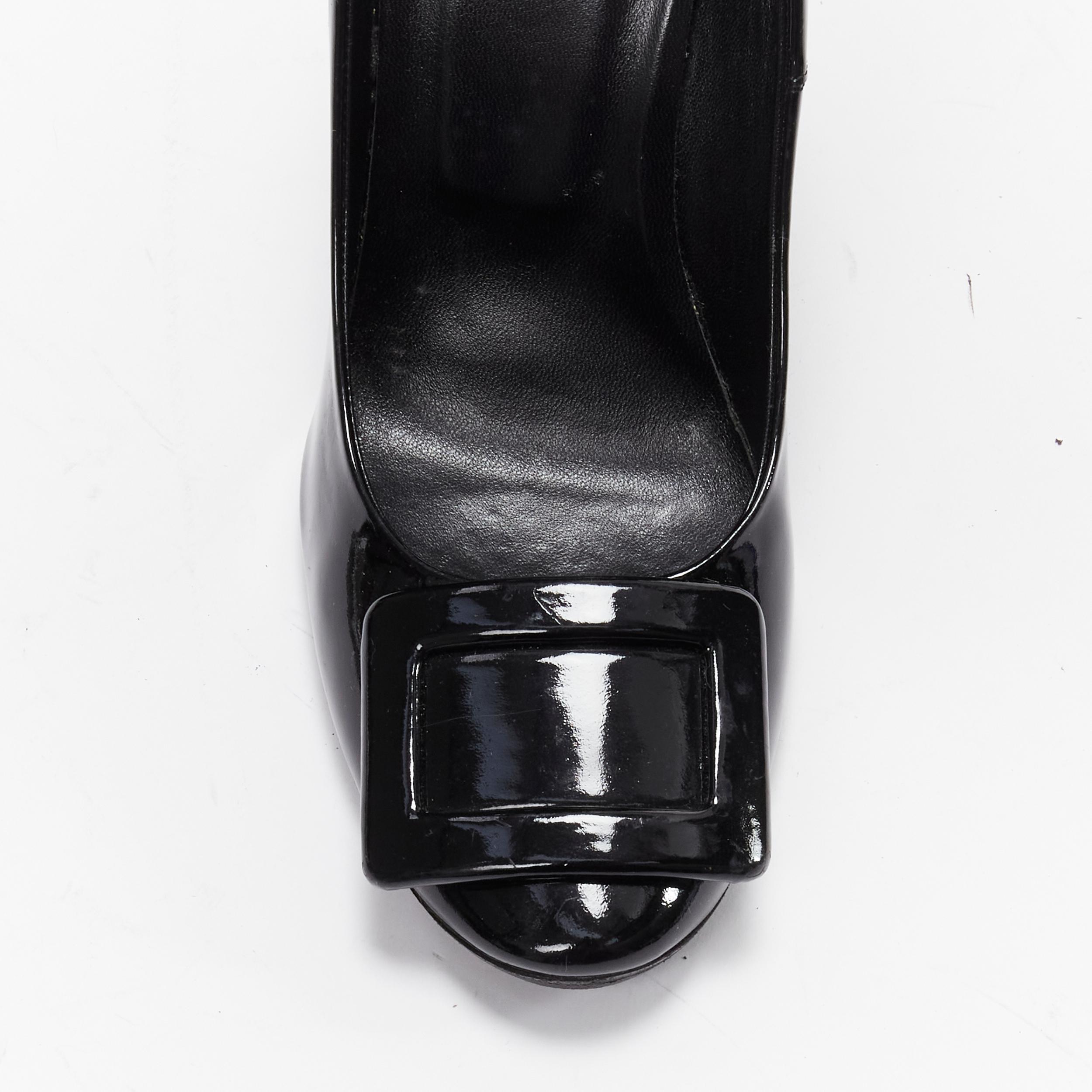 ROGER VIVIER Trompette black patent leather buckle curved heel pumps EU38 For Sale 2