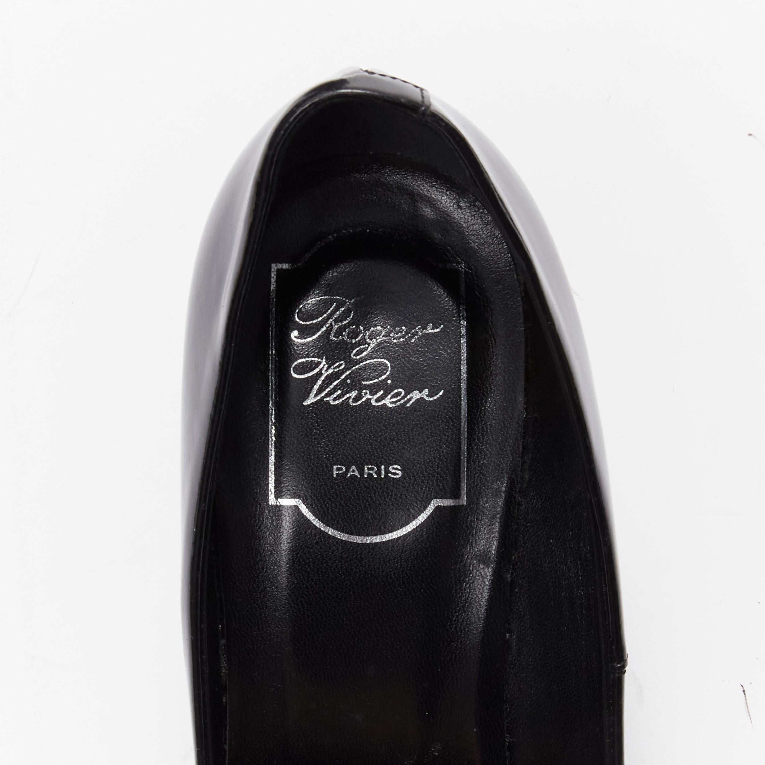 ROGER VIVIER Trompette black patent leather buckle curved heel pumps EU38 For Sale 4