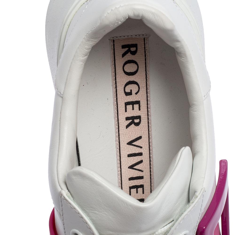 Roger Vivier White/Pink Leather And Rubber Viv Skate Sneakers Size 40 In Excellent Condition In Dubai, Al Qouz 2