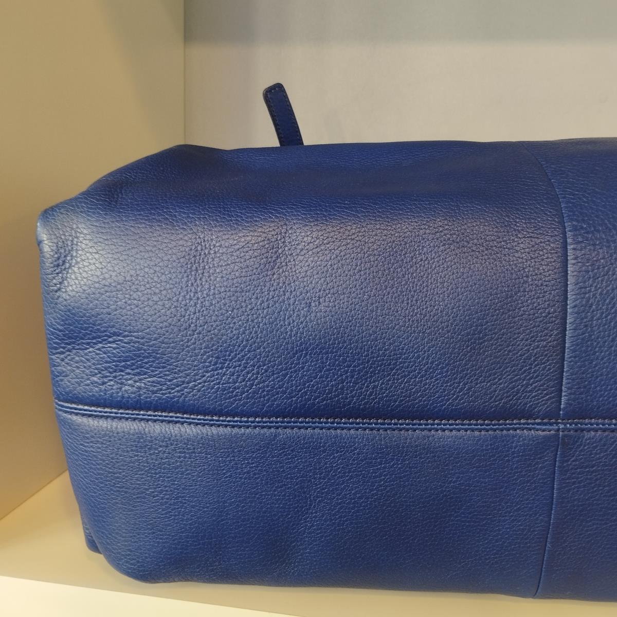 Roger Vivier XXL Blue Shopping Large Soft Bag For Sale 2