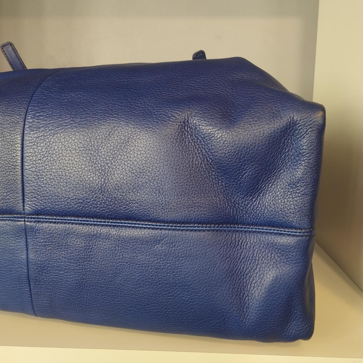 Roger Vivier XXL Blue Shopping Large Soft Bag For Sale 3