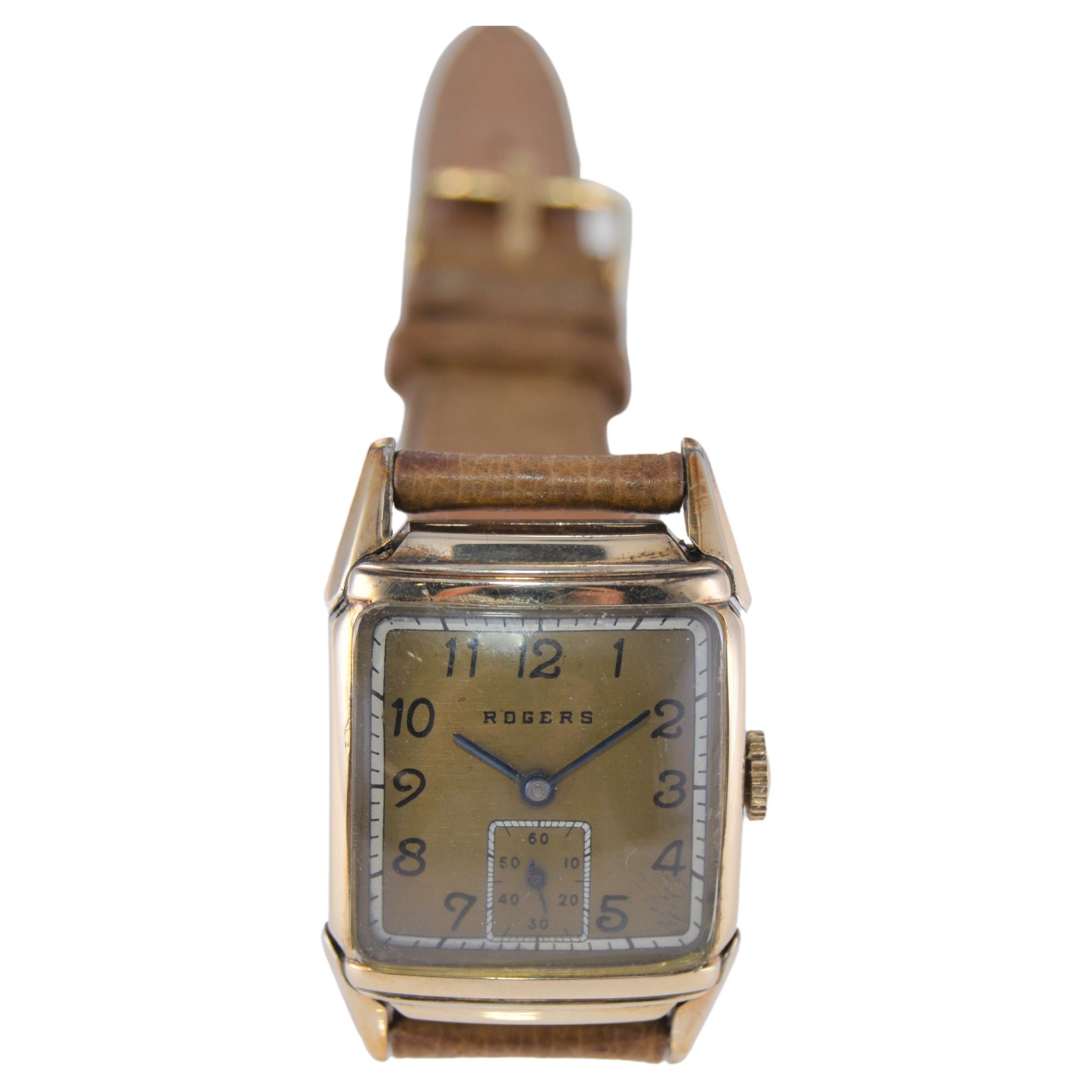 Reloj Rogers Art Déco de oro con esfera original, alrededor de 1940 en venta 1