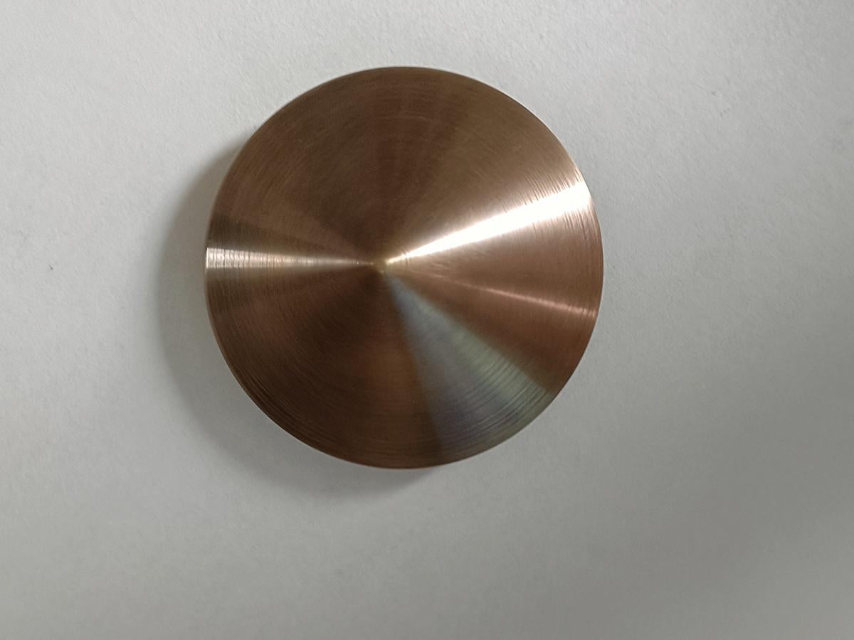 Roggi - Applique minimalista in ottone massiccio di Candas Design In condizioni Nuovo in vendita a REDA, 22