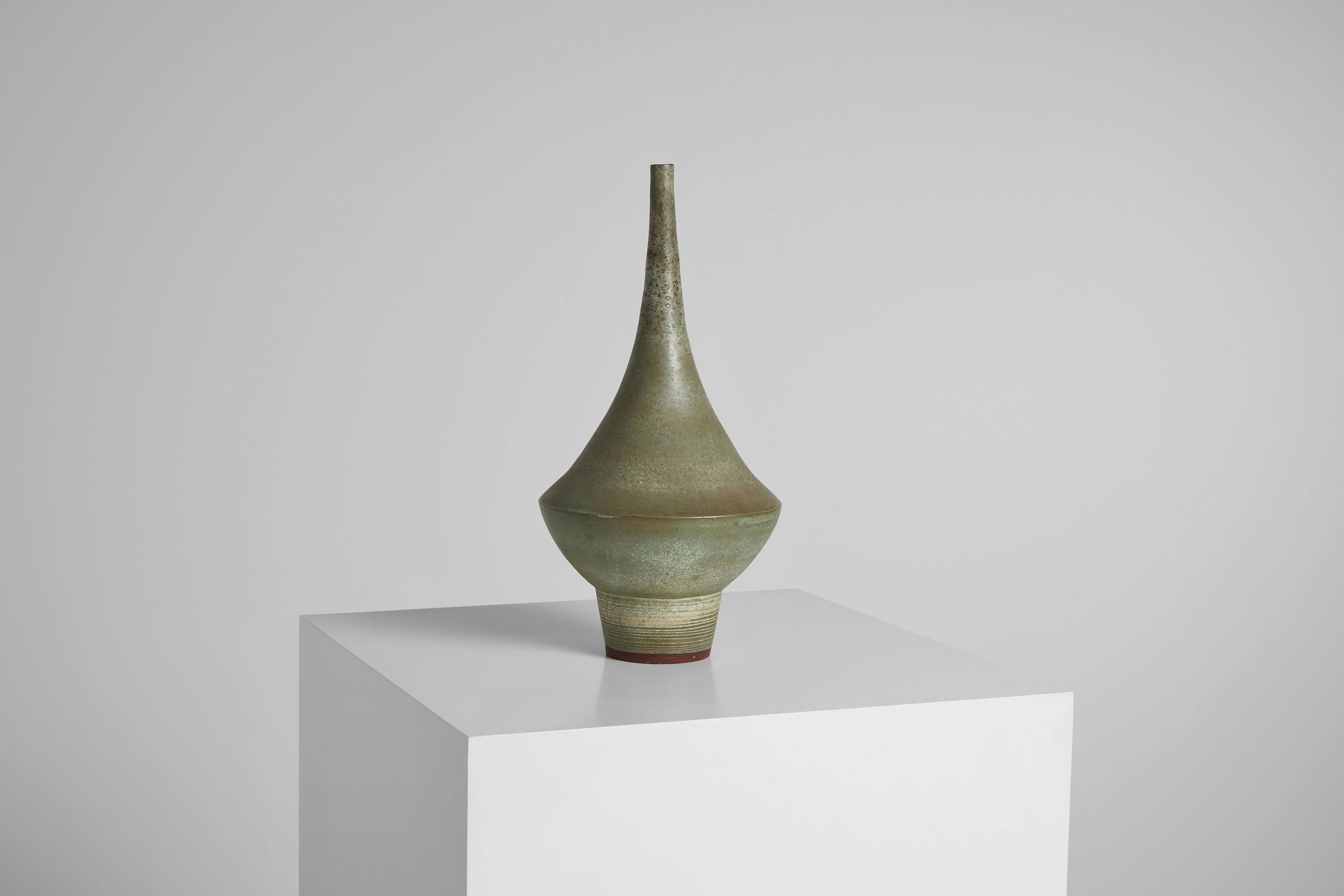 Rogier Vandeweghe Amphora vase Belgium 1960 For Sale 3
