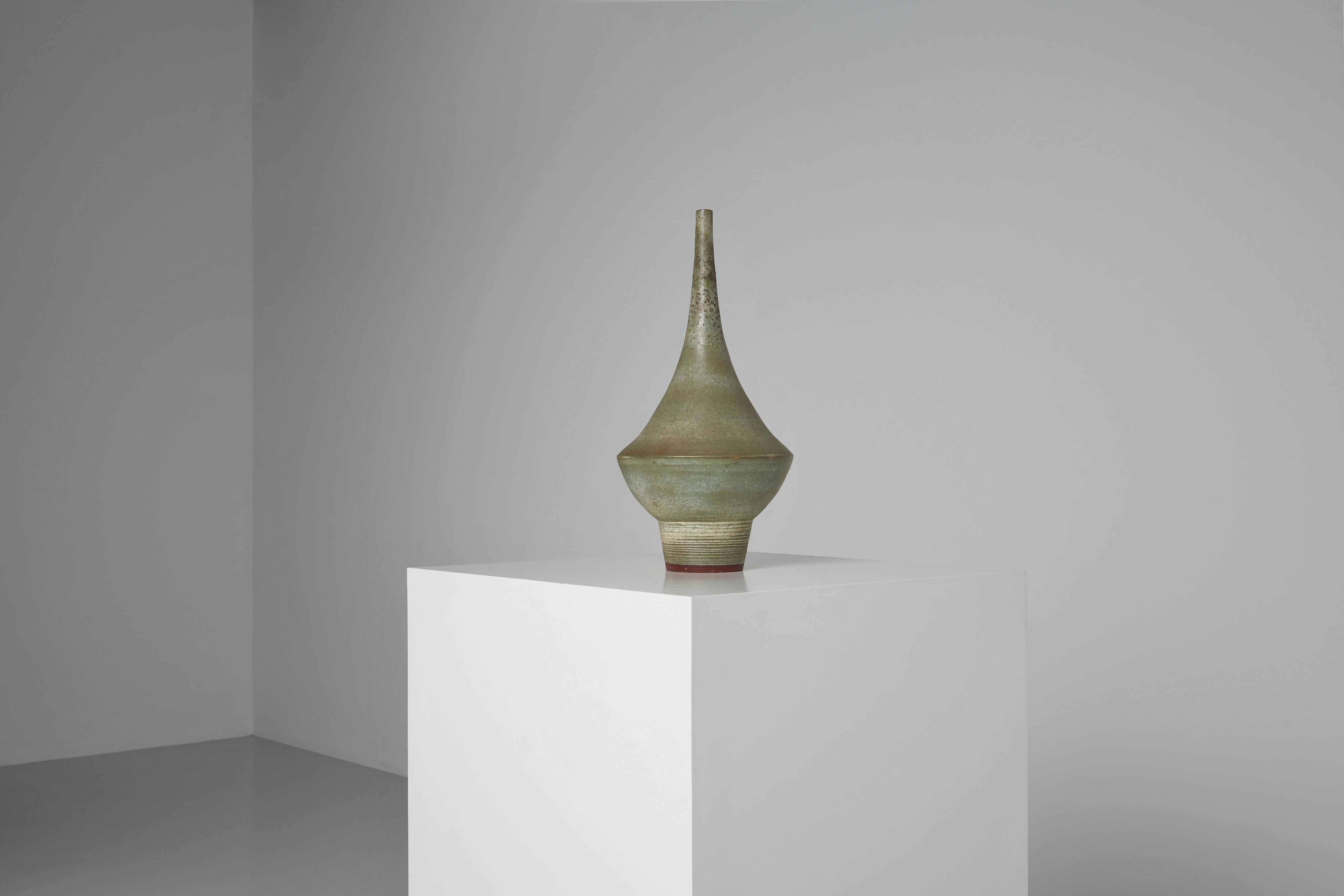 Milieu du XXe siècle Rogier Vandeweghe vase Amphora Belgique 1960 en vente