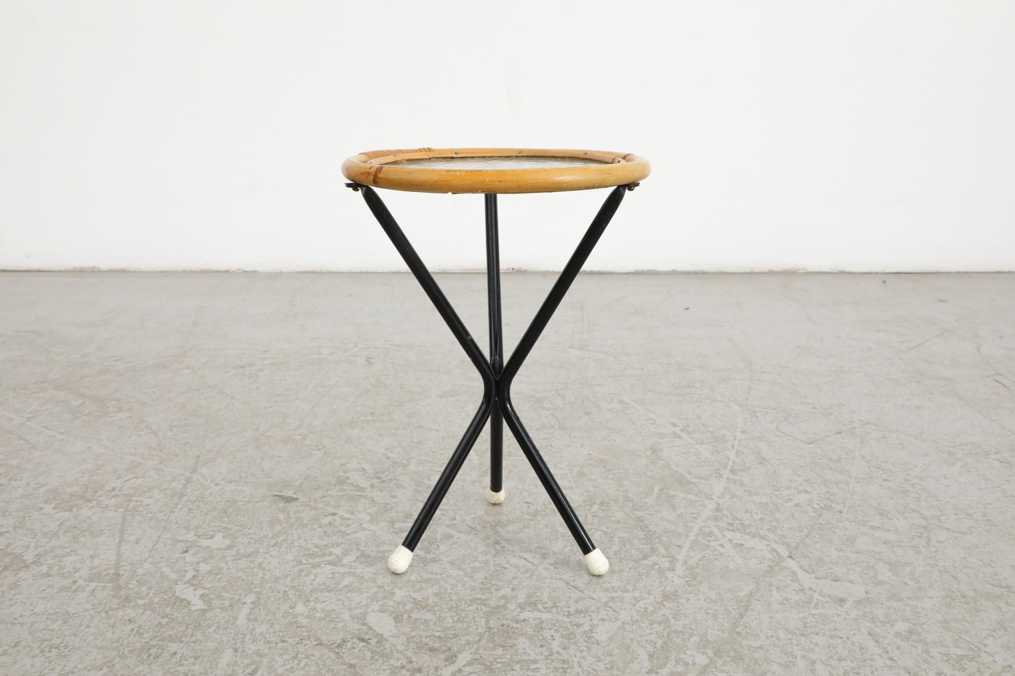 Milieu du XXe siècle Mini table d'appoint Rohe Noordwolde en bambou