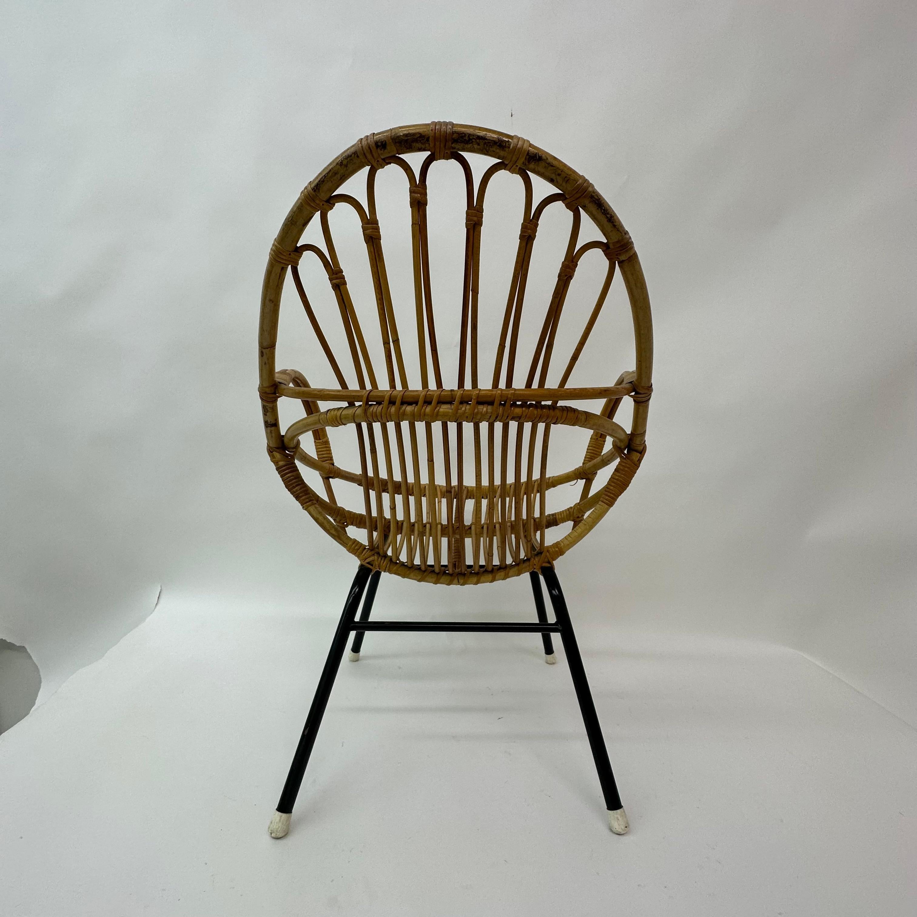 Dutch Rohe Noordwolde rattan lounge chair, 1950’s For Sale