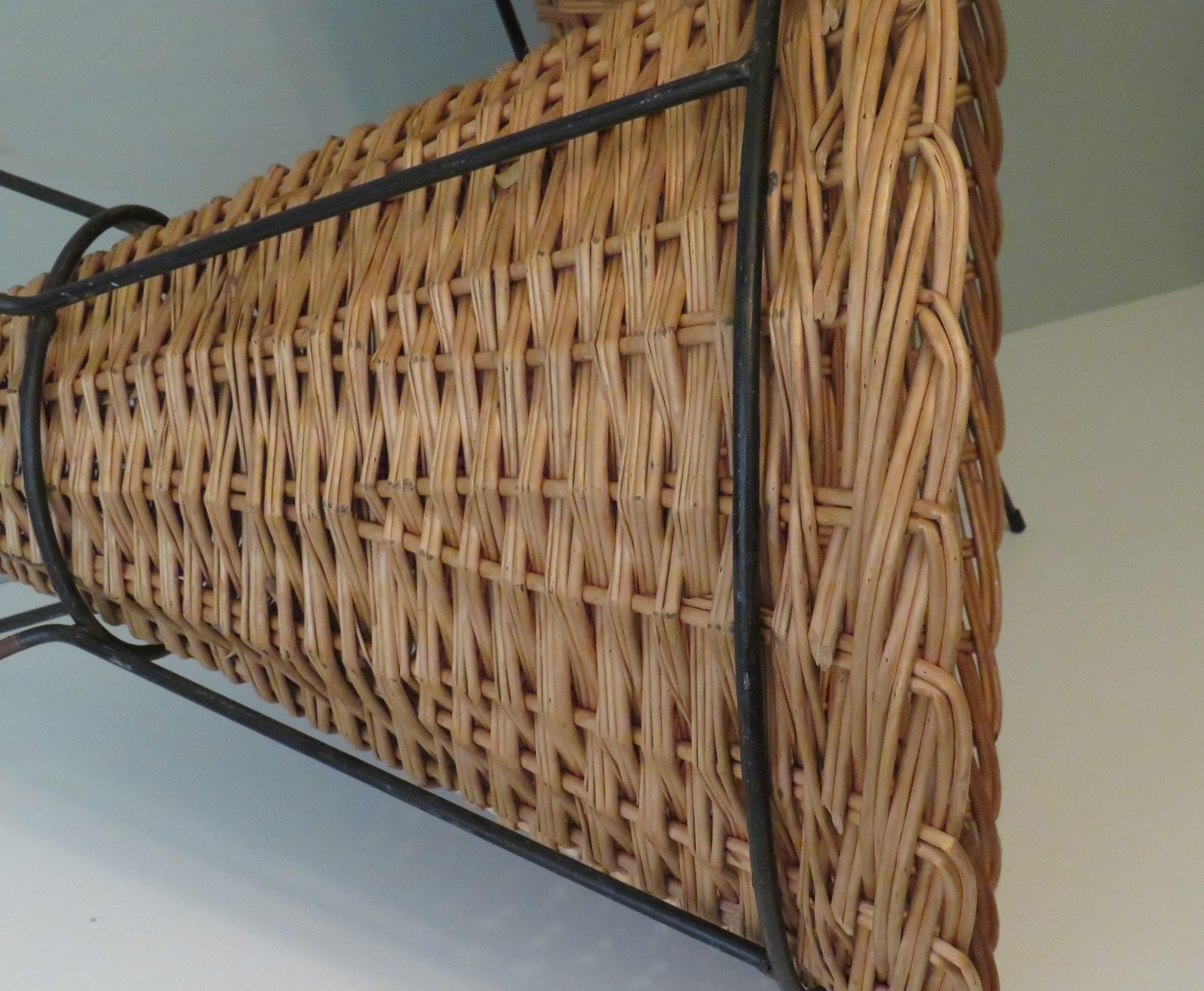 Mid-20th Century Rohé & Noordwolde, set of 2 wicker display baskets in metal base.