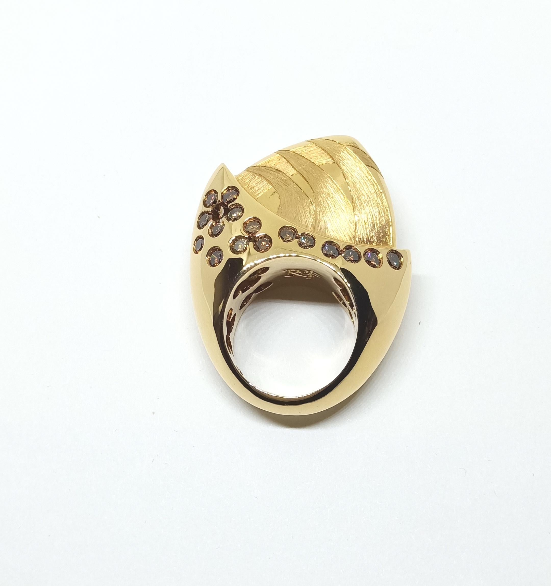 Contemporary Dark Brown Diamond One of a Kind 18 Karat Rose Gold Cocktail Ring For Sale
