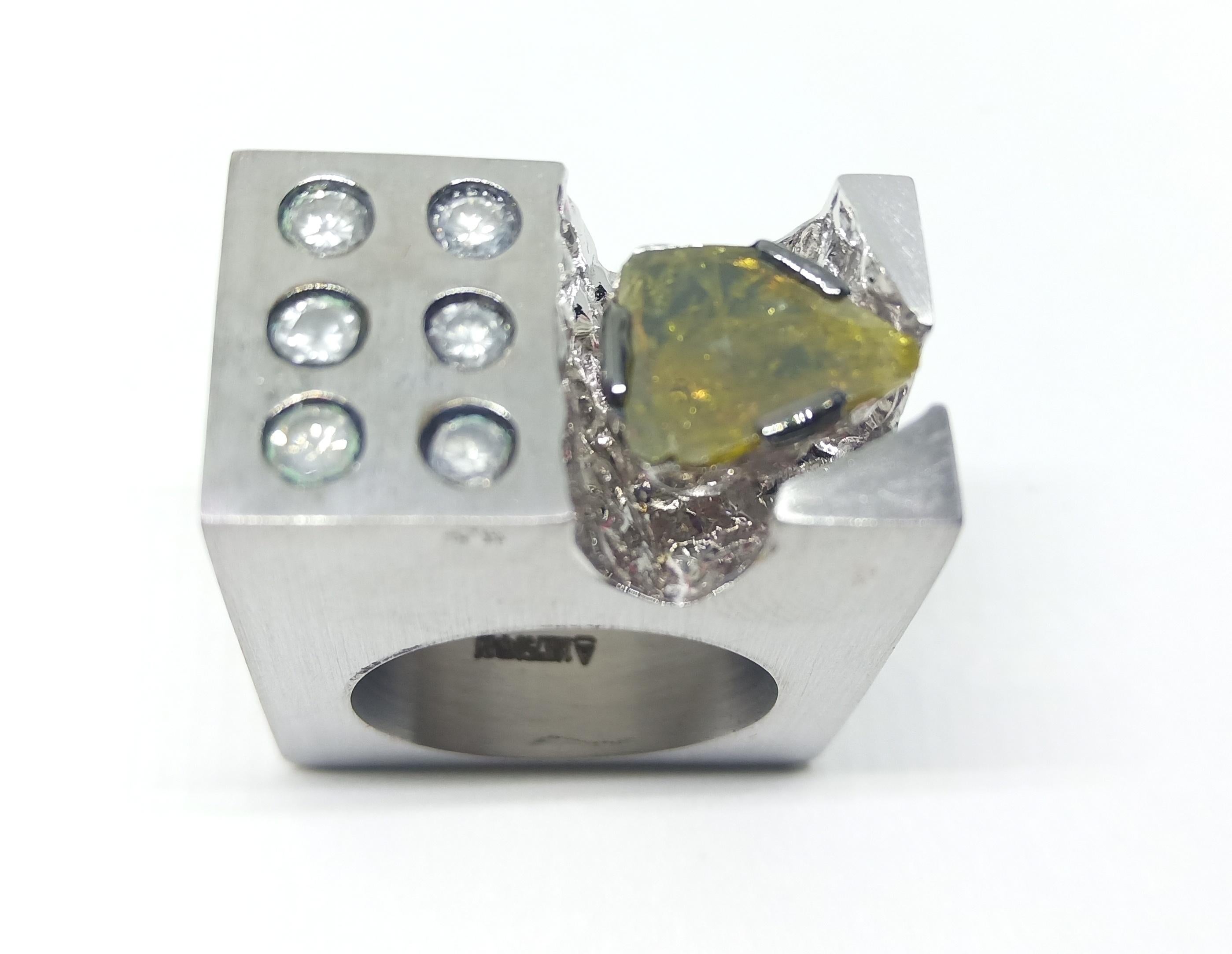 Round Cut Own Your Rare Self with Green and Grey Diamond One of a Kind White Gold Ring For Sale