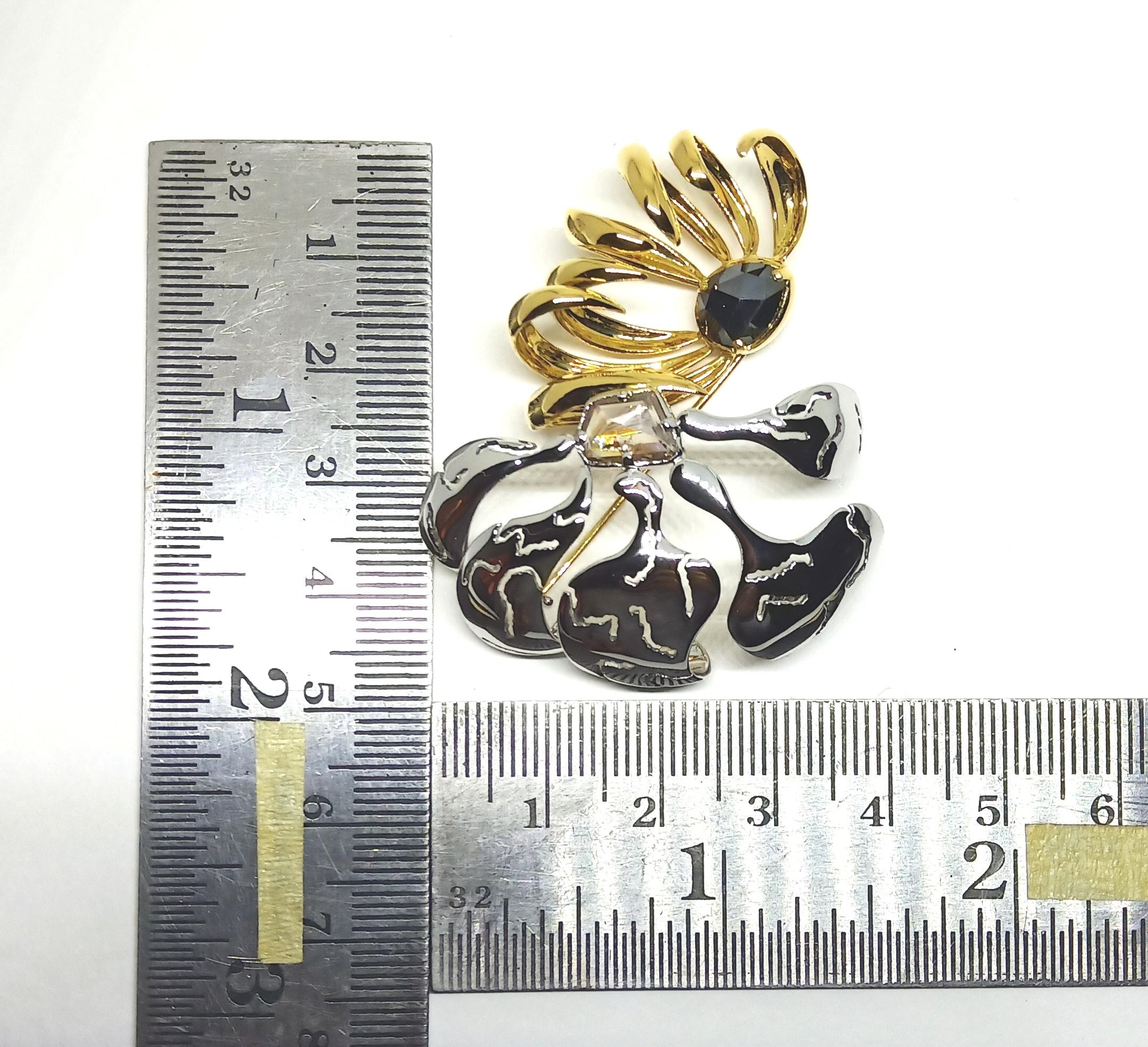 One of a Kind Black Brown Rose Cut Diamond Yellow White Gold Brooch For Sale 7