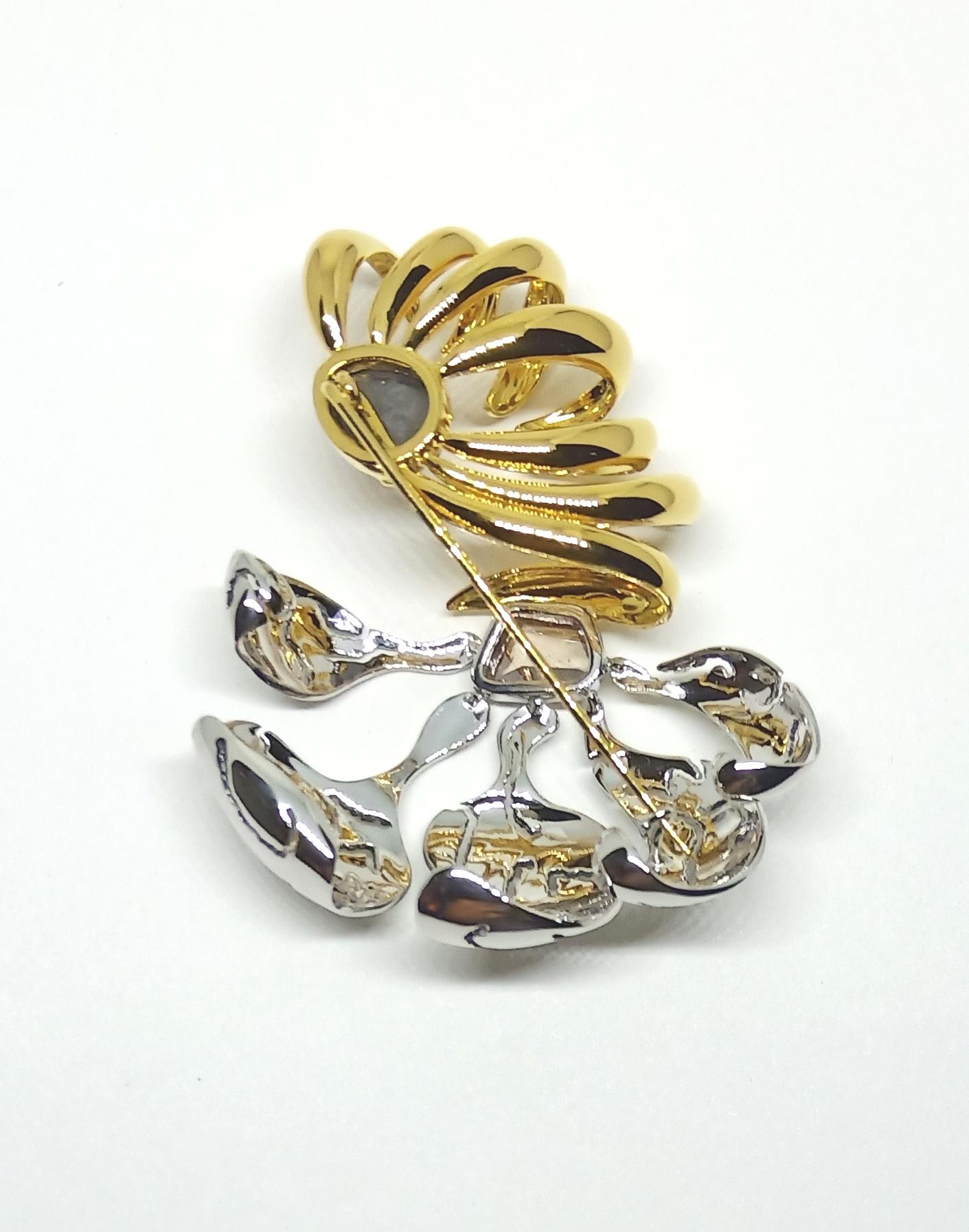 One of a Kind Black Brown Rose Cut Diamond Yellow White Gold Brooch For Sale 5
