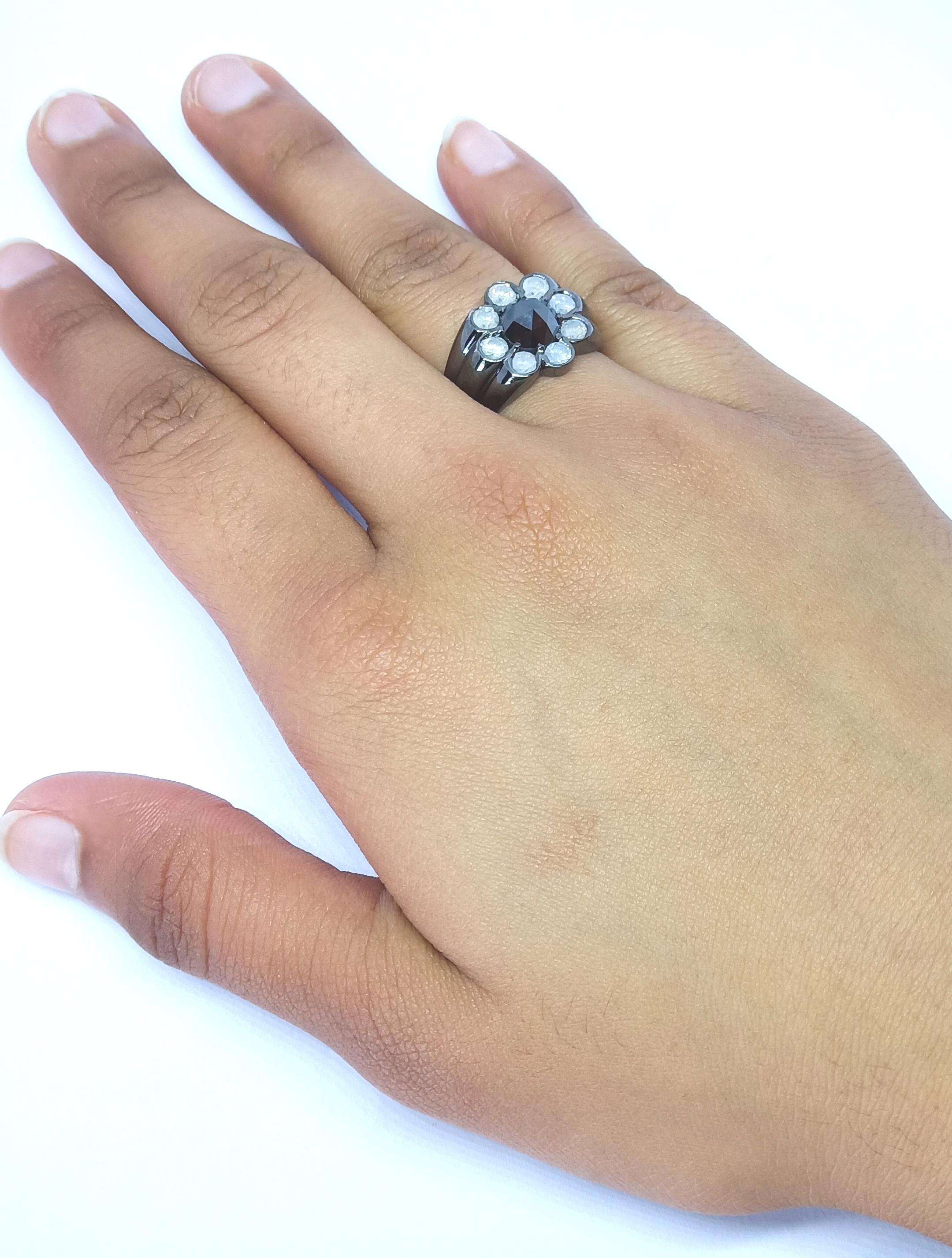 One of a Kind Black Rose Cut and Round Grey Diamond  Black Gold Fashion Ring For Sale 4