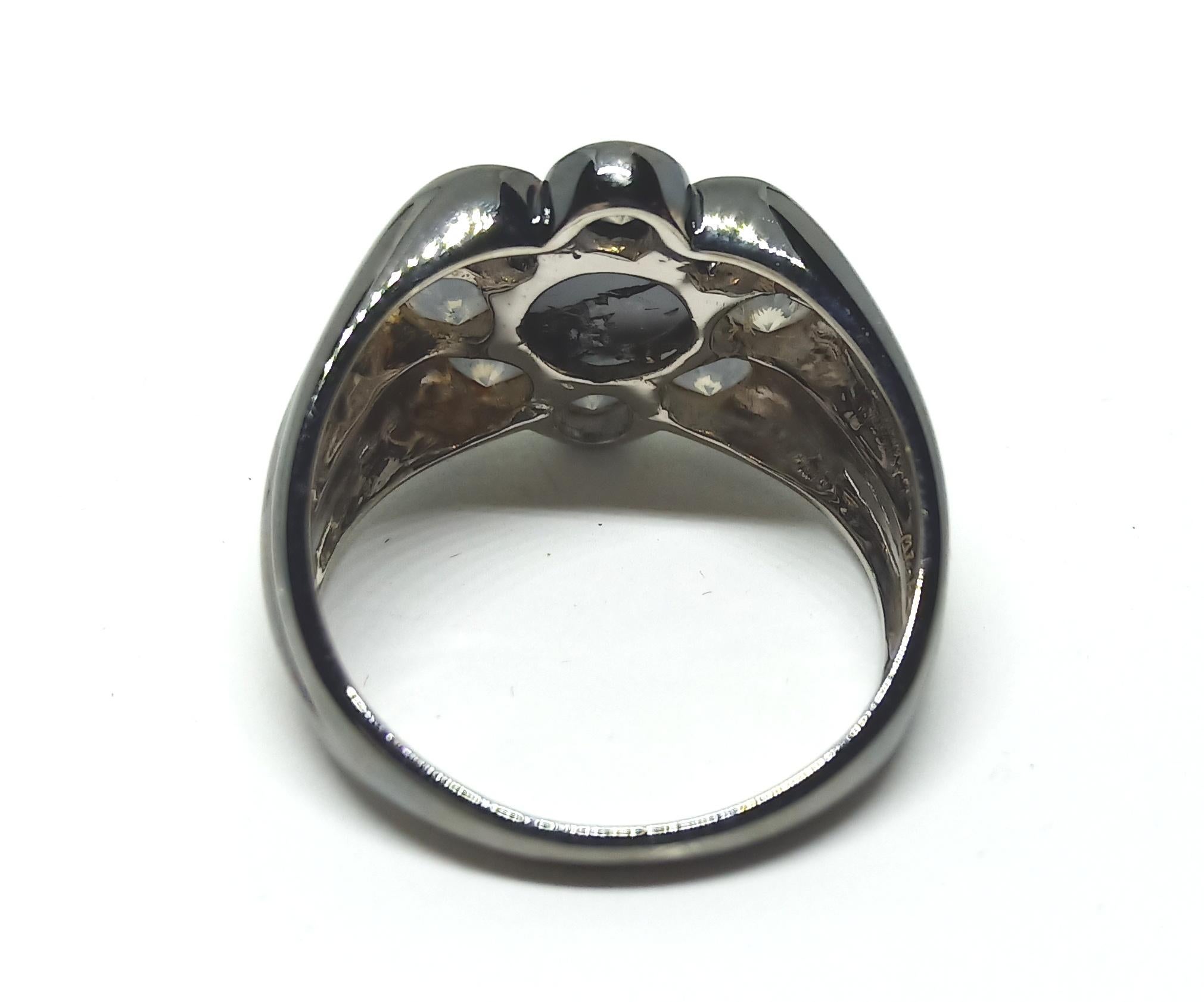 Round Cut One of a Kind Black Rose Cut and Round Grey Diamond  Black Gold Fashion Ring For Sale