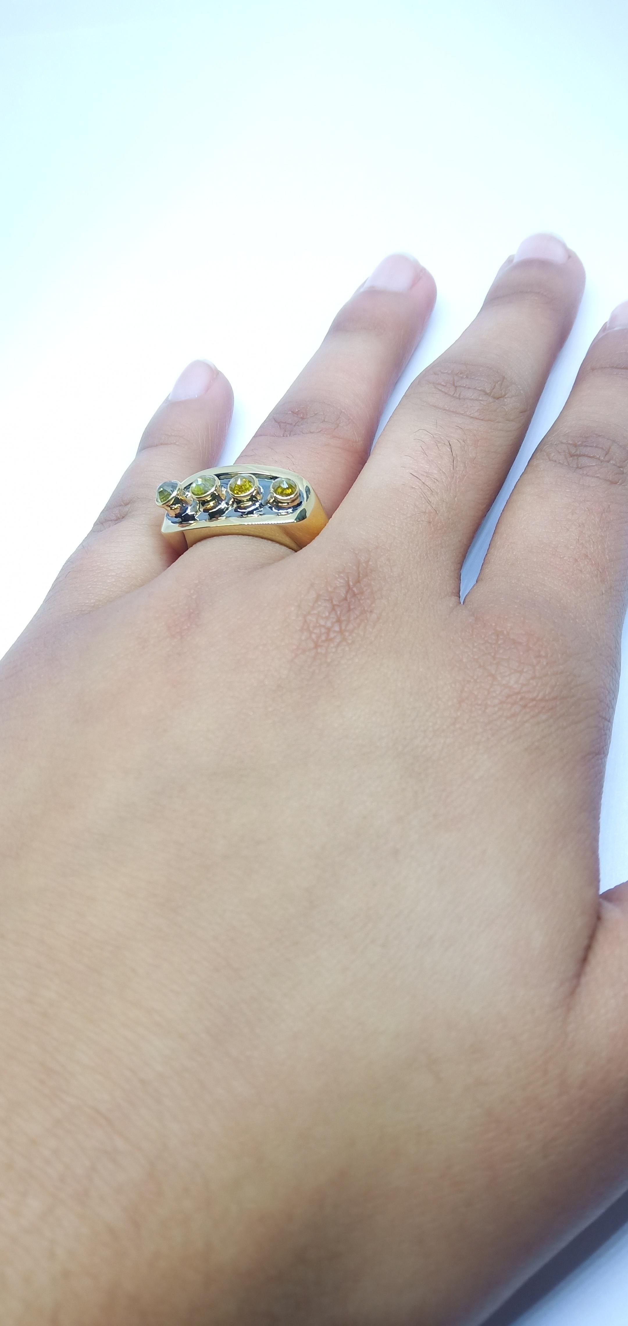 One of a Kind Yellow Rose Cut Diamond 18 Karat Yellow Gold Band Ring For Sale 6