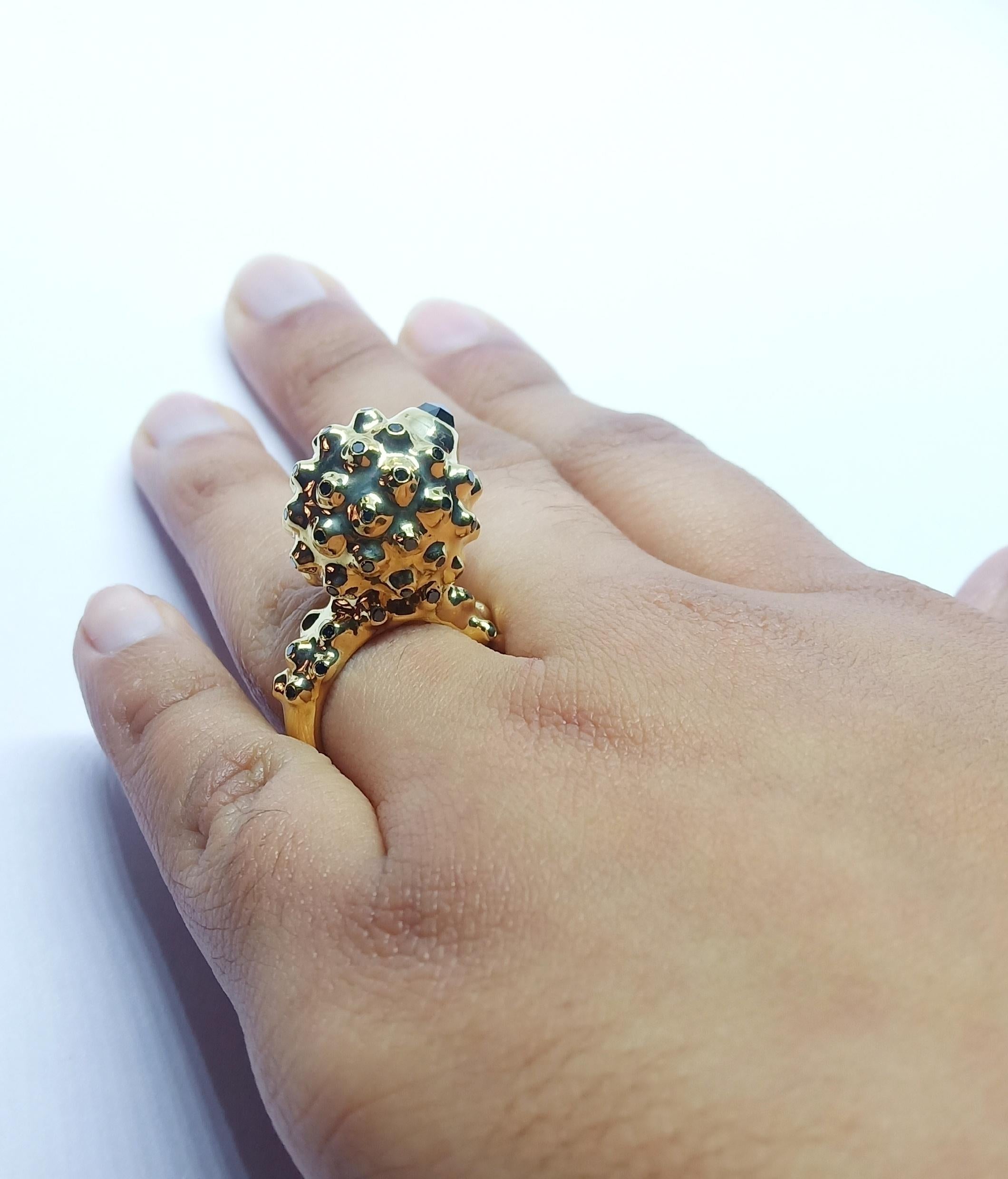 One of a Kind Round Black Diamond  18 Karat Yellow Gold Dome Ring For Sale 4