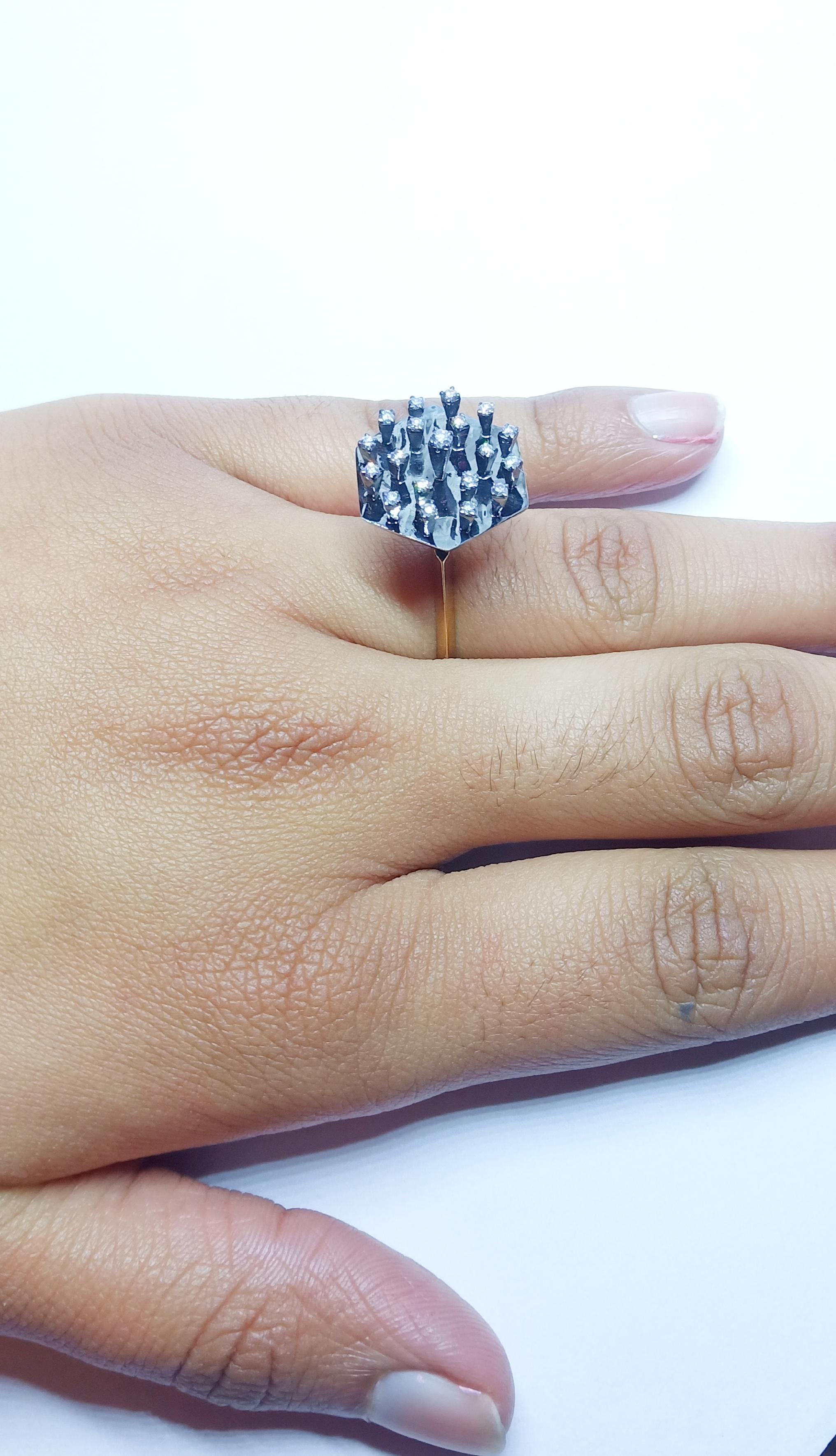 Rohit Jain One of a Kind Round White Diamond 18 Karat Yellow Gold Fashion Ring For Sale 6