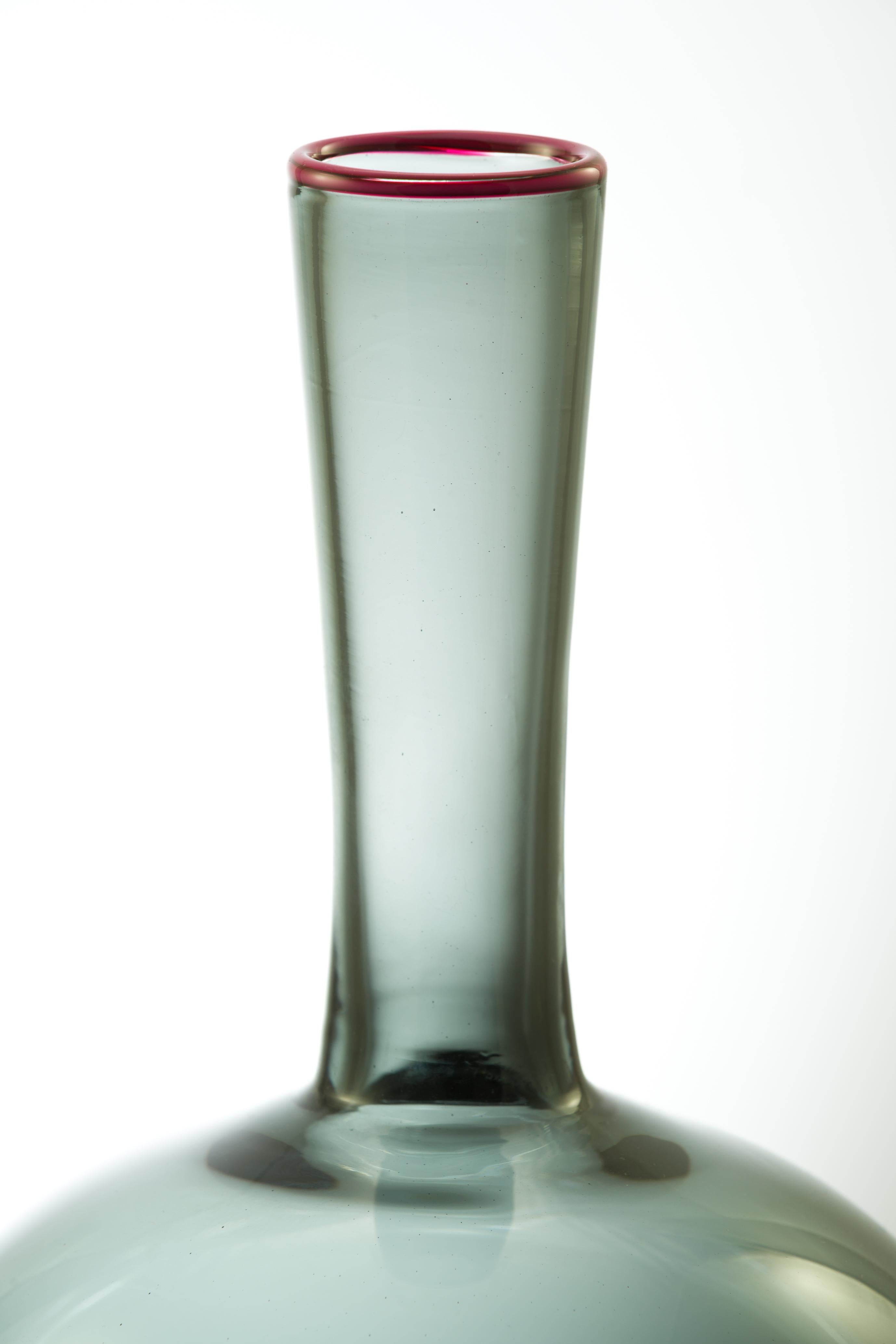 Italian ROI grey jug with pink rim, by Giberto Venezia For Sale