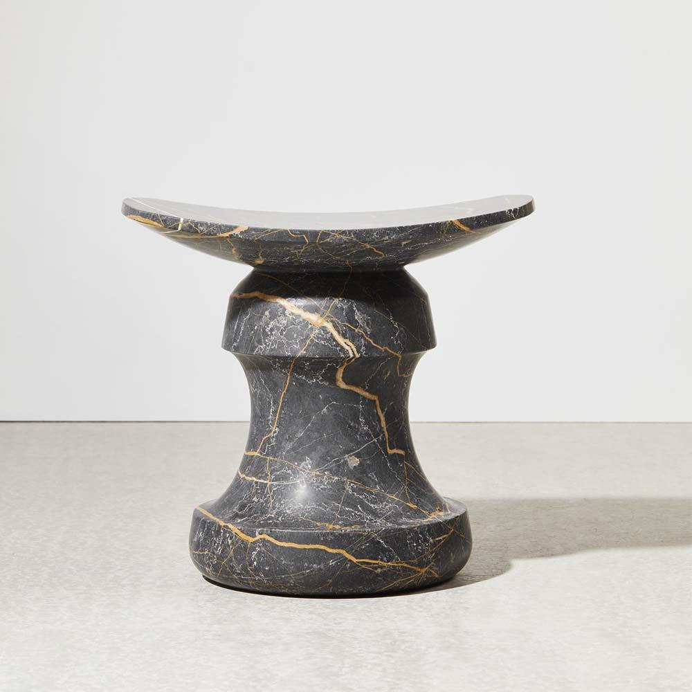 Roi stool In New Condition For Sale In PARIS, FR