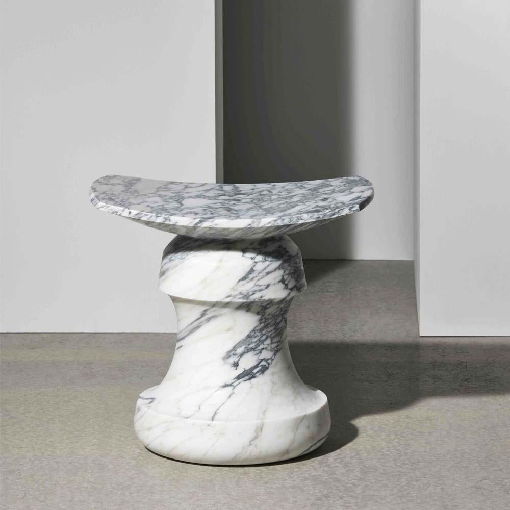 French Roi stool in White Calacatta Marble For Sale