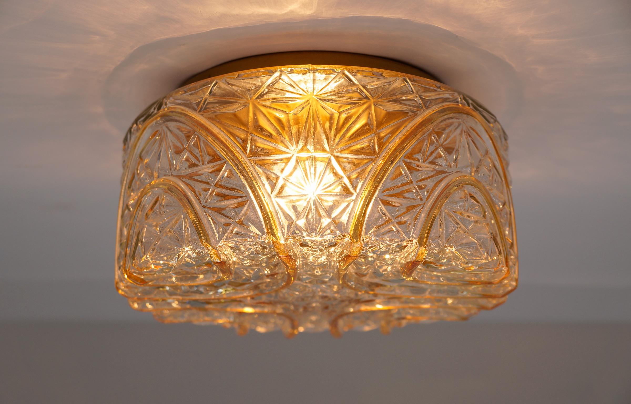 Lampada da incasso Roiund 3D in vetro ambrato di Limburg, Germania 1960 in vendita 6