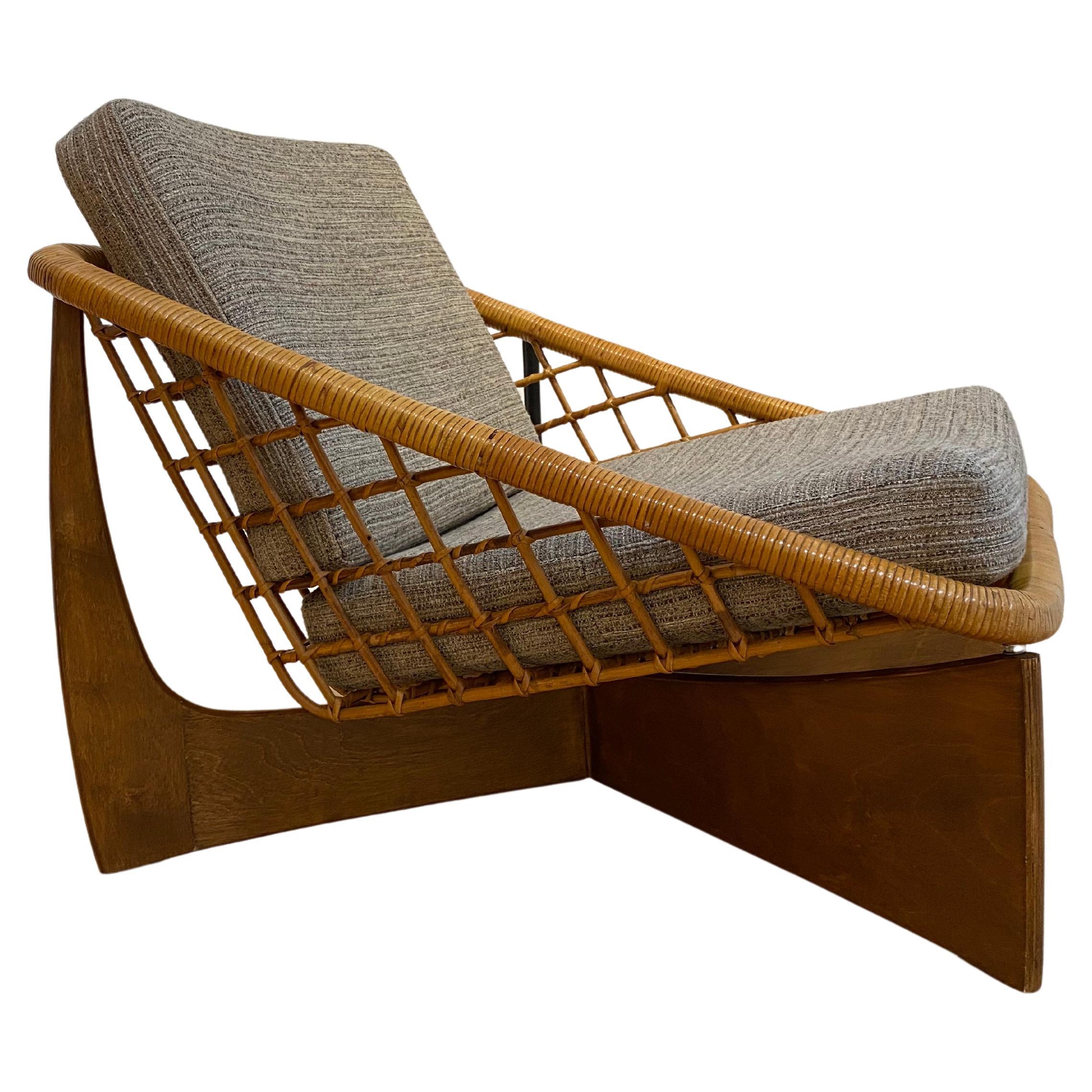“Rokato” Lounge Chair by Gebroeders Jonkers Noordwolde, for Leslie