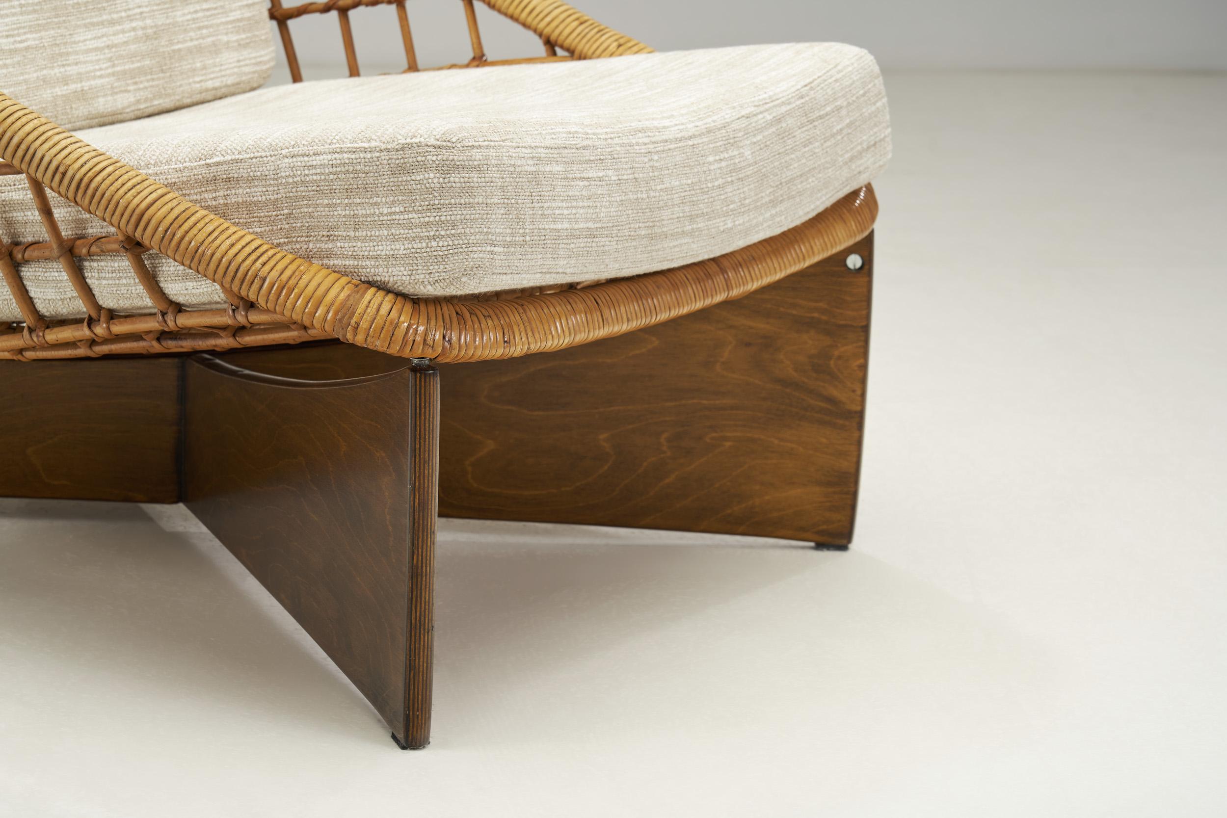 “Rokato” Lounge Chair by Gebroeders Jonkers Noordwolde, The Netherlands 1960s 5
