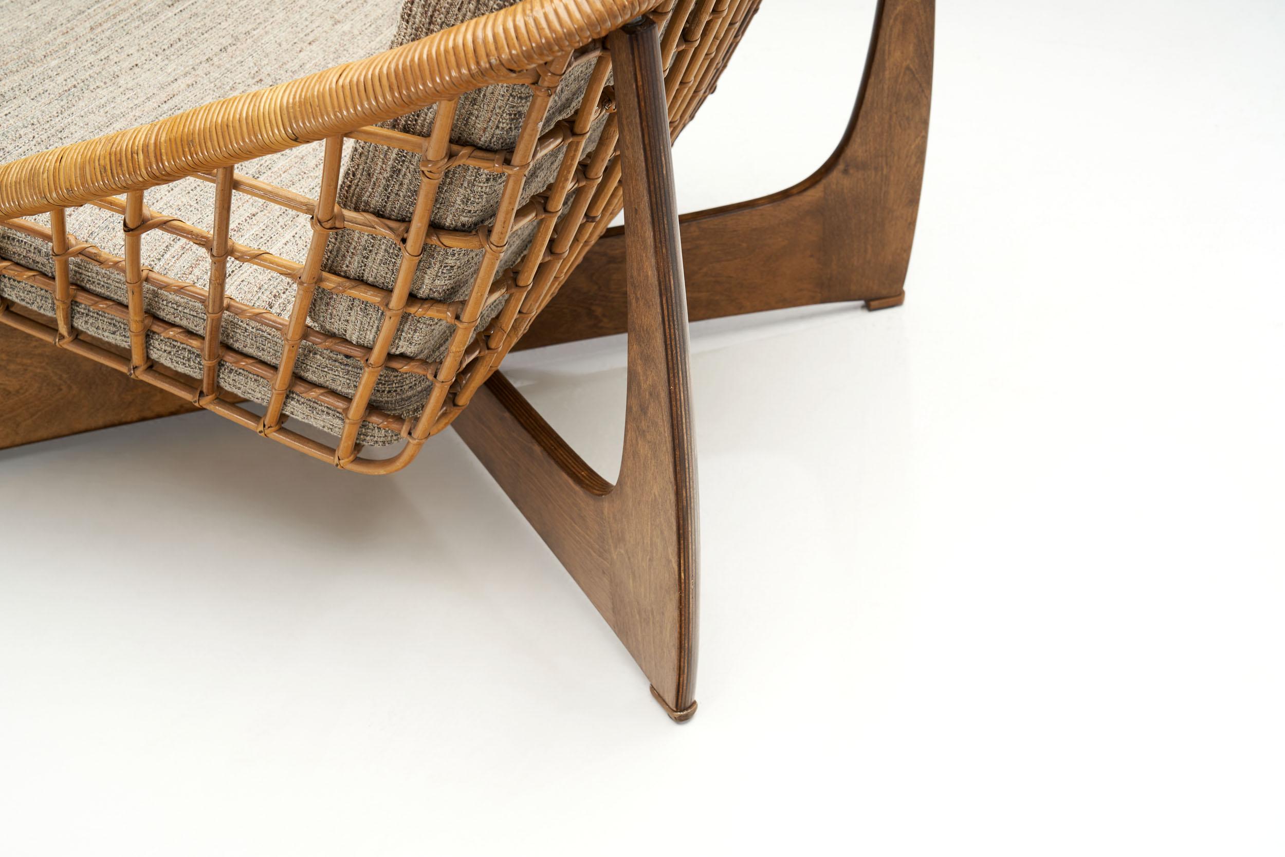 “Rokato” Lounge Chair by Gebroeders Jonkers Noordwolde The Netherlands 1960s 7