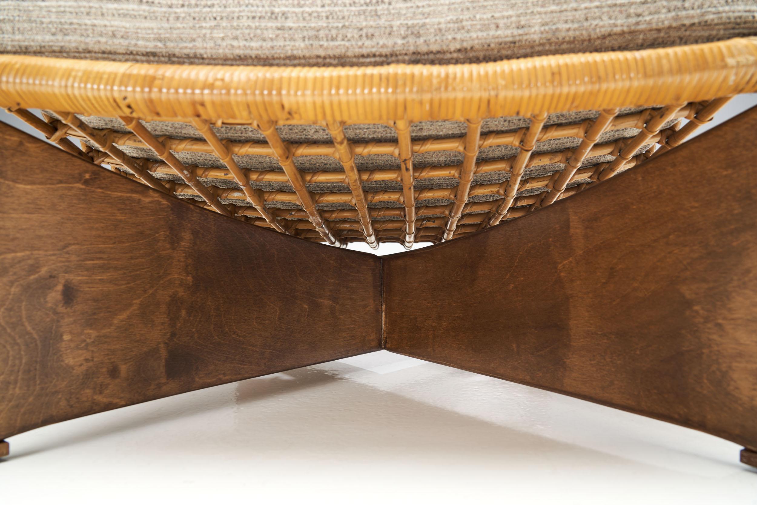 “Rokato” Lounge Chair by Gebroeders Jonkers Noordwolde The Netherlands 1960s 8