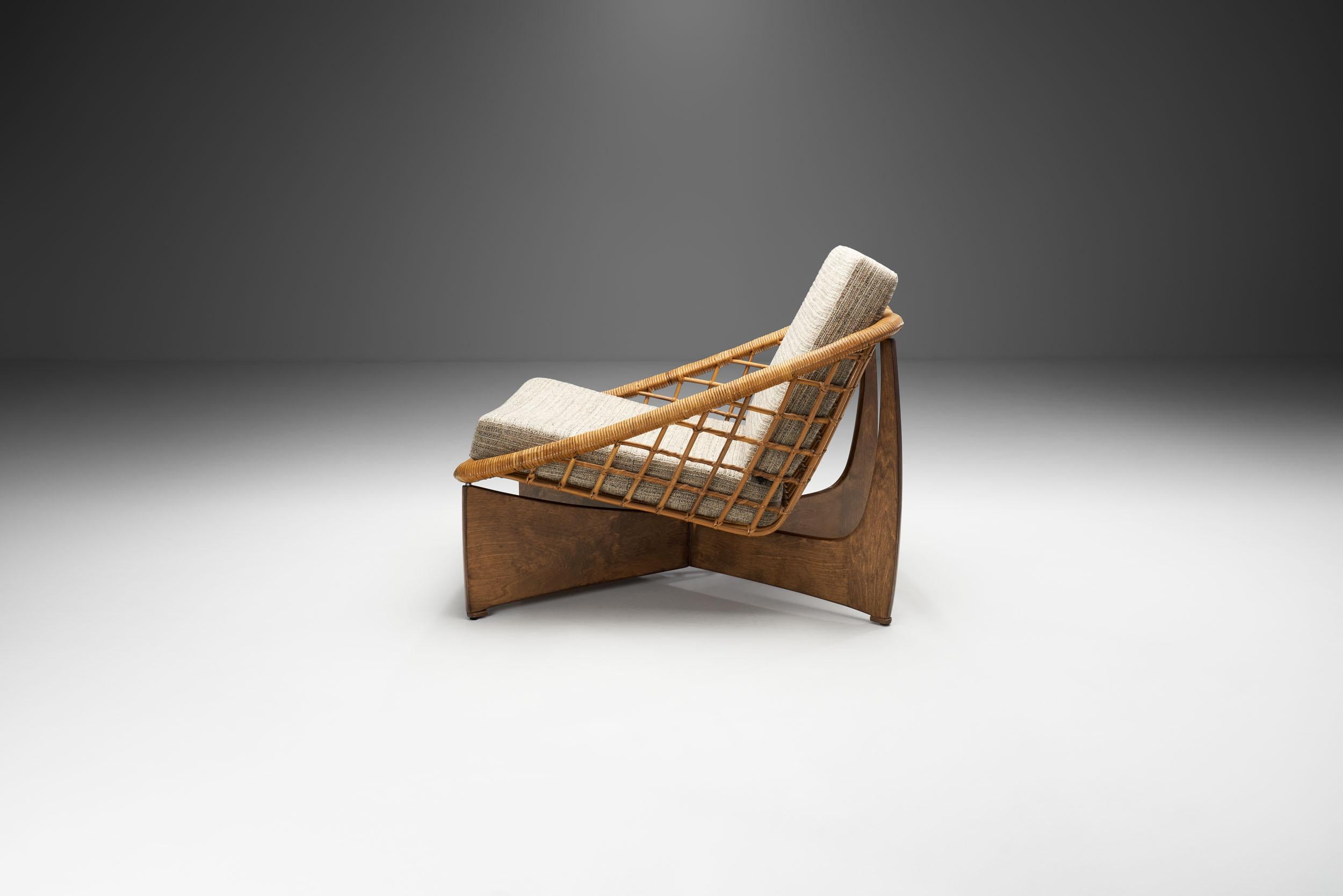 “Rokato” Lounge Chair by Gebroeders Jonkers Noordwolde The Netherlands 1960s In Good Condition In Utrecht, NL
