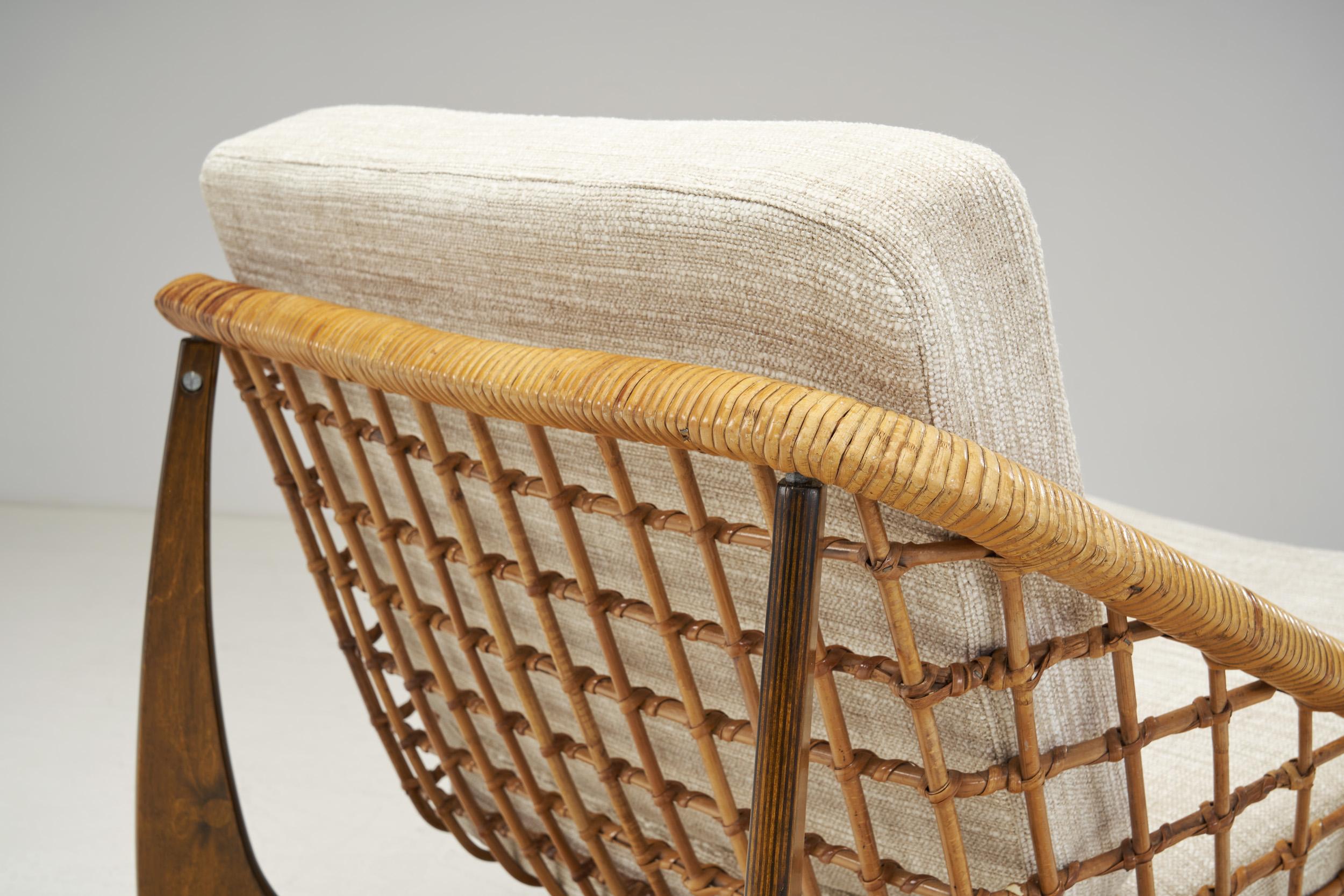 Wood “Rokato” Lounge Chair by Gebroeders Jonkers Noordwolde, the Netherlands 1960s