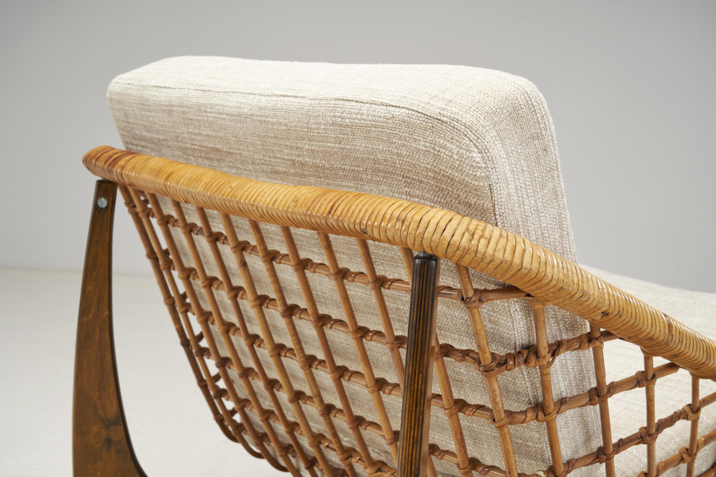Fabric “Rokato” Lounge Chair by Gebroeders Jonkers Noordwolde, The Netherlands 1960s