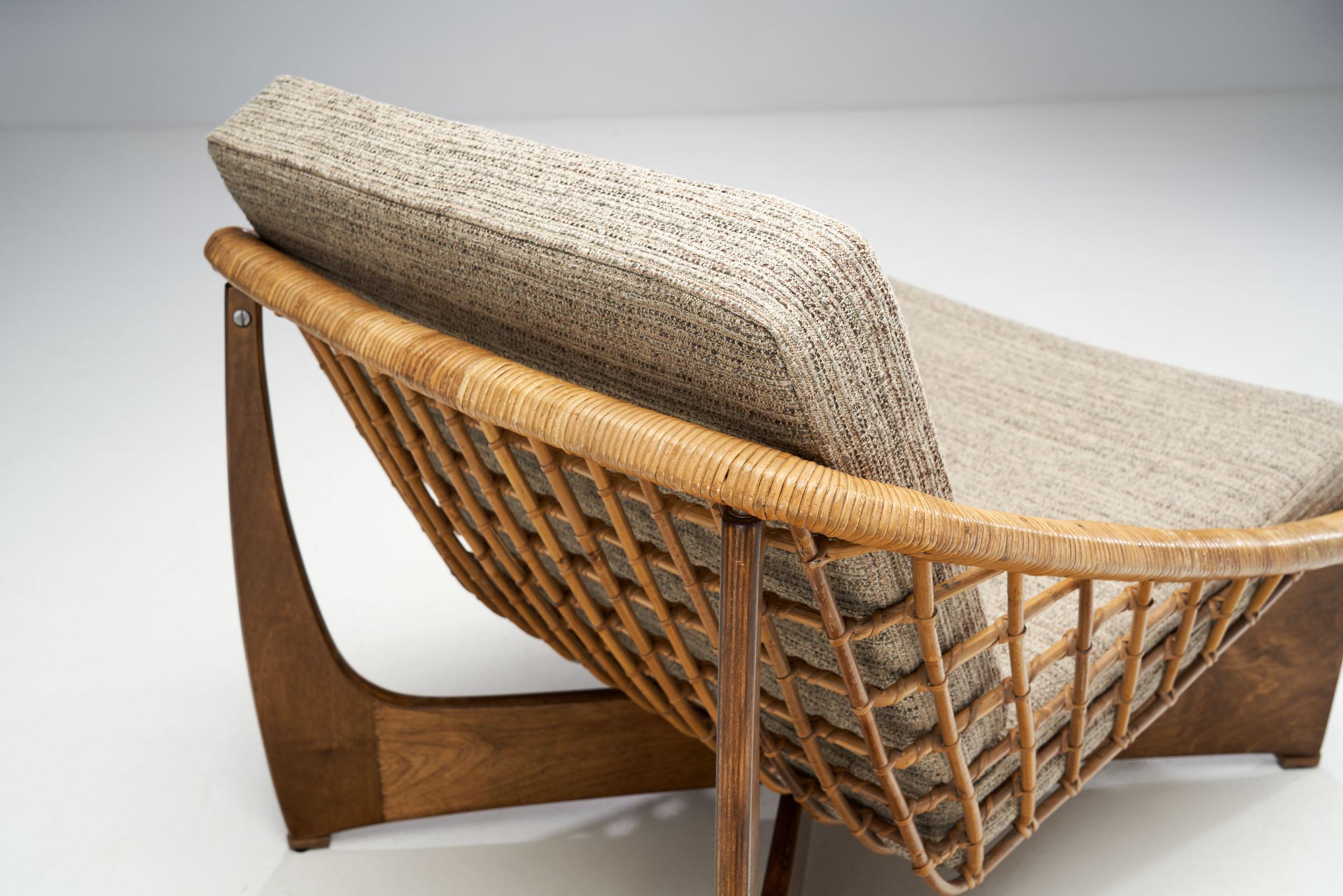 “Rokato” Lounge Chair by Gebroeders Jonkers Noordwolde The Netherlands 1960s 1