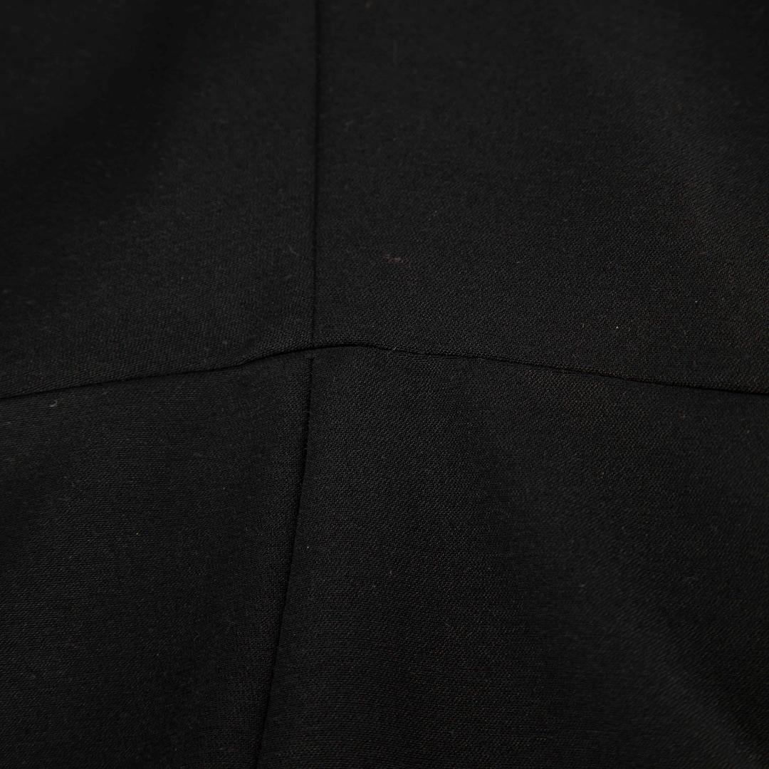 Nero Roksanda - Vestito nero con maniche svasate - taglia M.