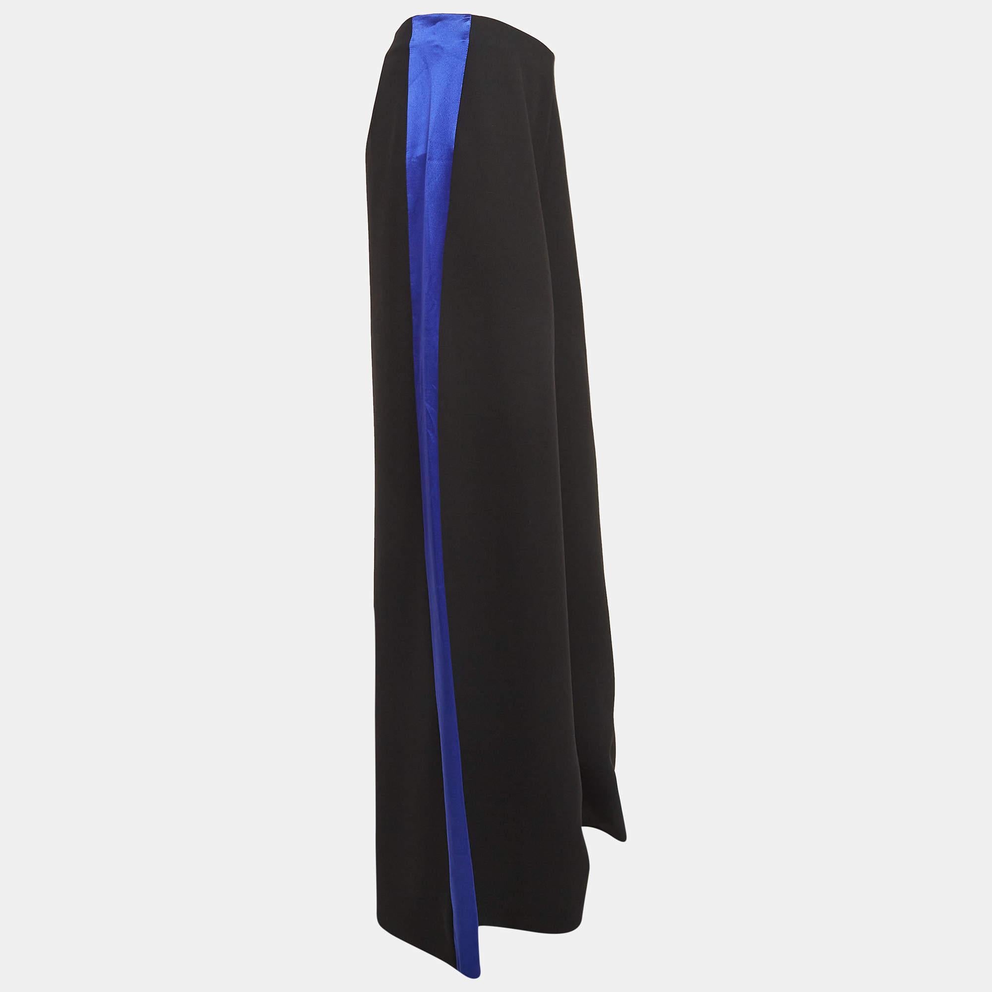 Impeccably tailored pants are a staple in a well curated wardrobe. These designer pants by Roksanda Ilincic are finely sewn using quality fabrics to give you the desired look and all day comfort.
