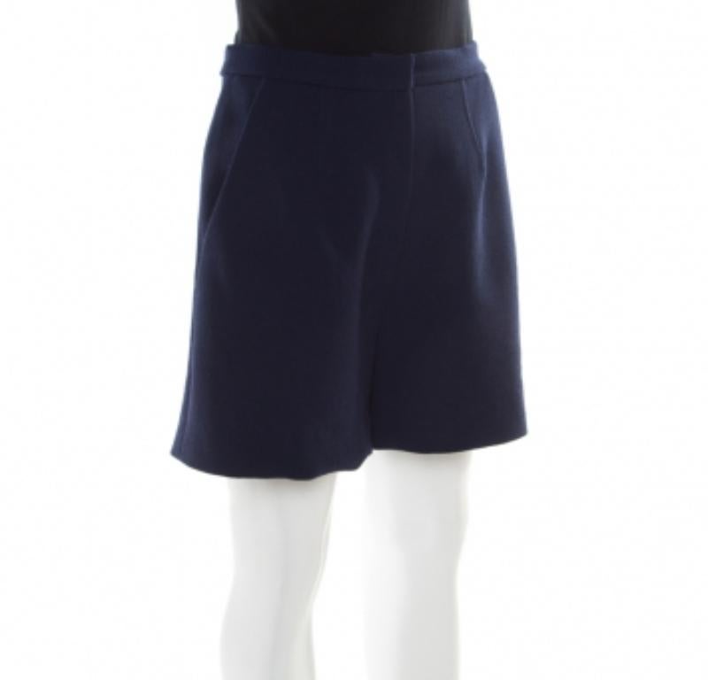Roksanda I. Short breton taille haute en crêpe de laine bleu marine M. Bon état - En vente à Dubai, Al Qouz 2