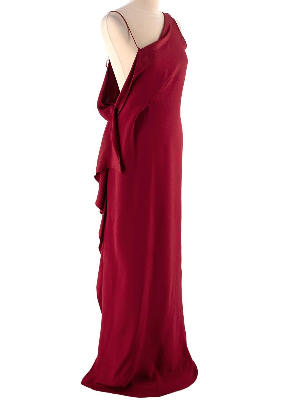 Roksanda Ilincic Silk Red Dress

Beautiful silk maxi one shoulder red dress. 

- Draped detail on the neckline
- Composition:Silk 100%
- Washing instructions: Dry Clean Only

PLEASE NOTE, THESE ITEMS ARE PRE-OWNED AND MAY SHOW SIGNS
OF BEING STORED