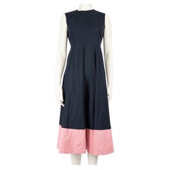 Roksanda, robe midi sans manches bleu marine et rose, taille M